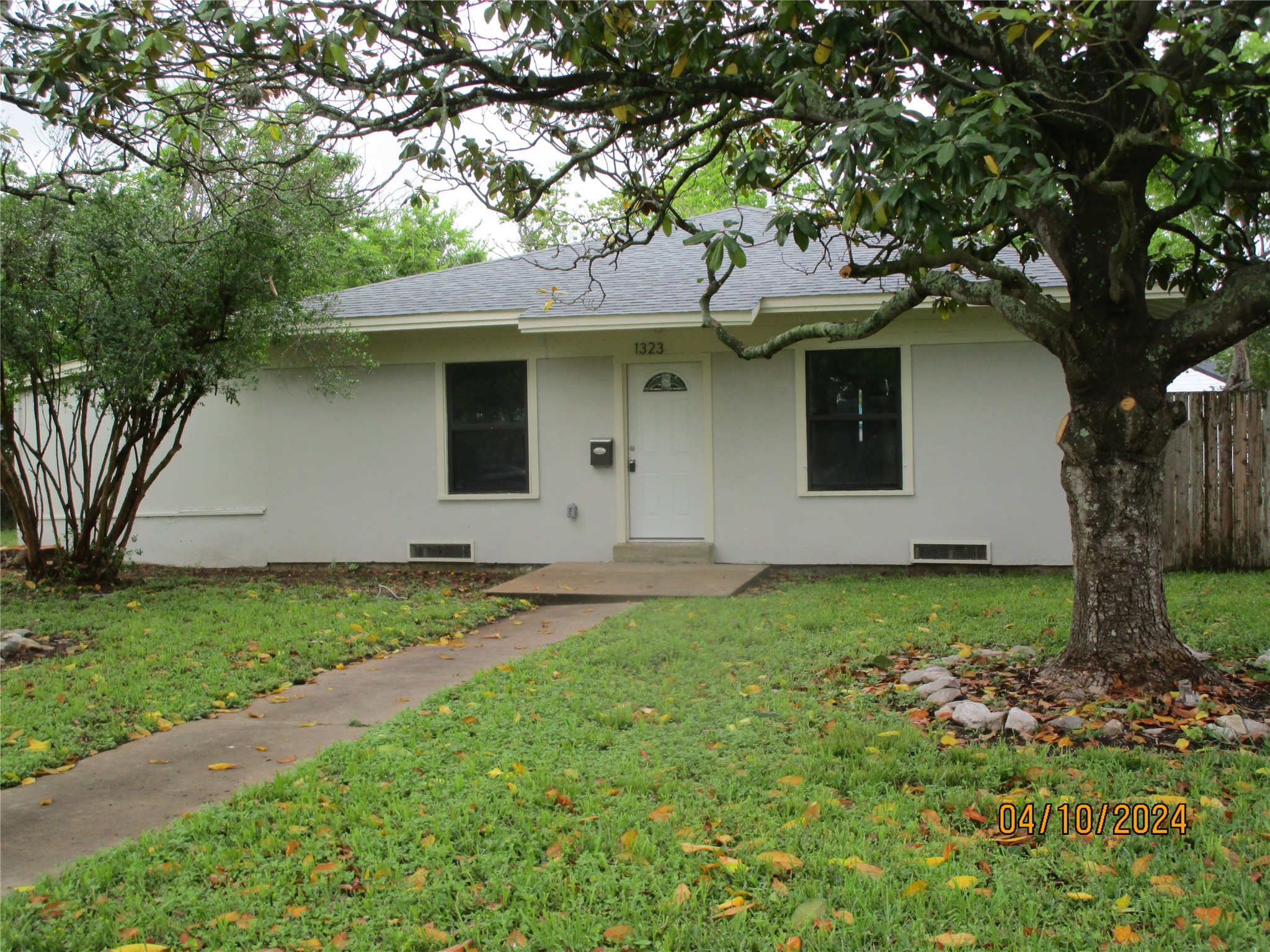 1323 W 4th Street , Freeport, TX, 77541 | 7956413 | Realty Texas LLC