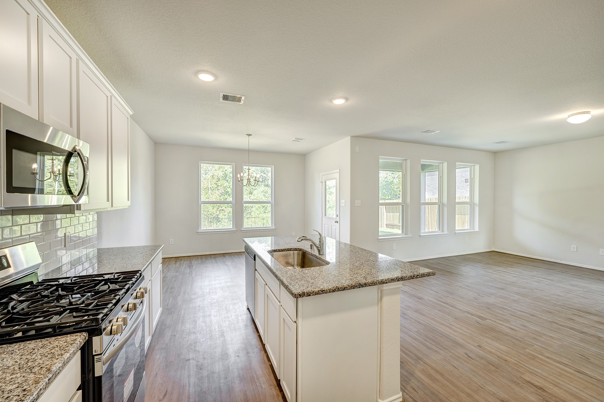 10070 Gold Finch Run , Magnolia, TX, 77354 | 95583964 | Realty Texas LLC