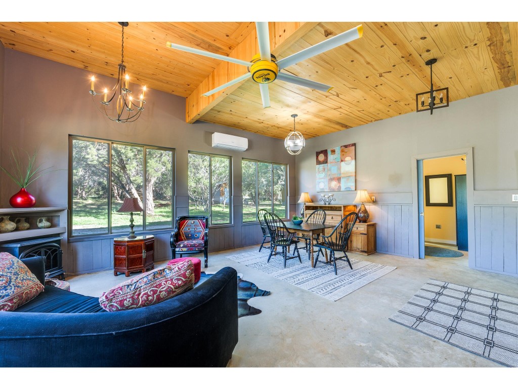 250 Caliche Road , Wimberley, TX, 78676 | 2870830 | Realty Texas LLC