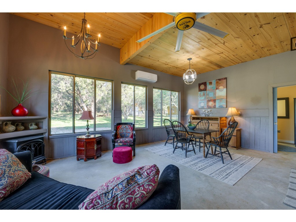 250 Caliche Road , Wimberley, TX, 78676 | 2870830 | Realty Texas LLC