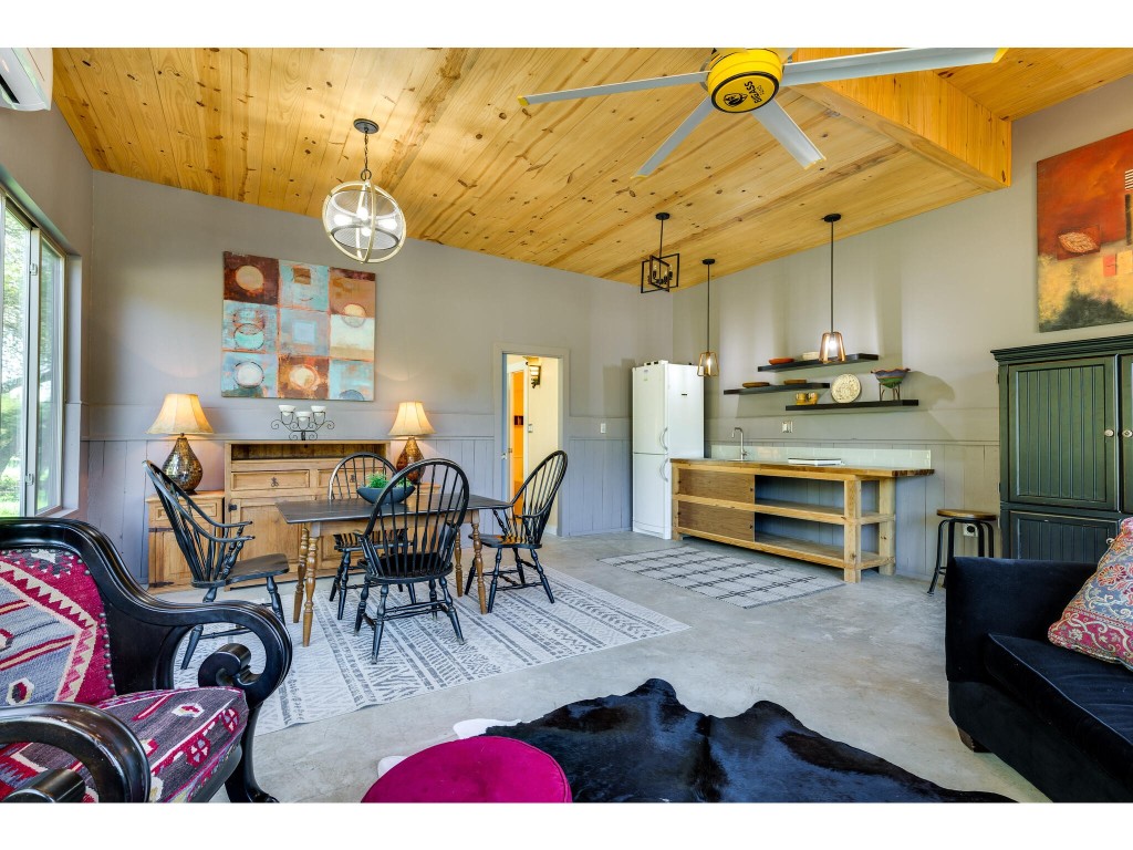 250 Caliche Road , Wimberley, TX, 78676 | 2870830 | Realty Texas LLC