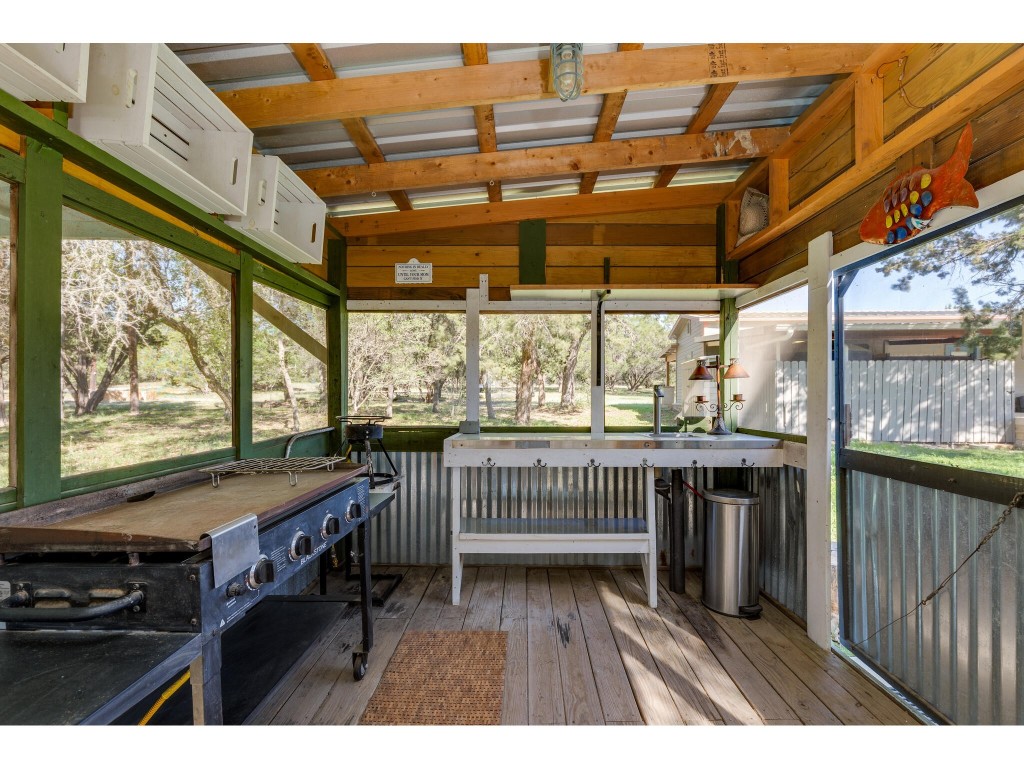 250 Caliche Road , Wimberley, TX, 78676 | 2870830 | Realty Texas LLC