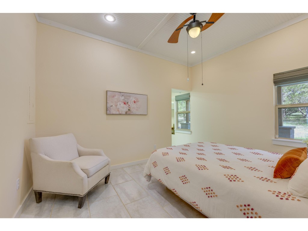 250 Caliche Road , Wimberley, TX, 78676 | 2870830 | Realty Texas LLC