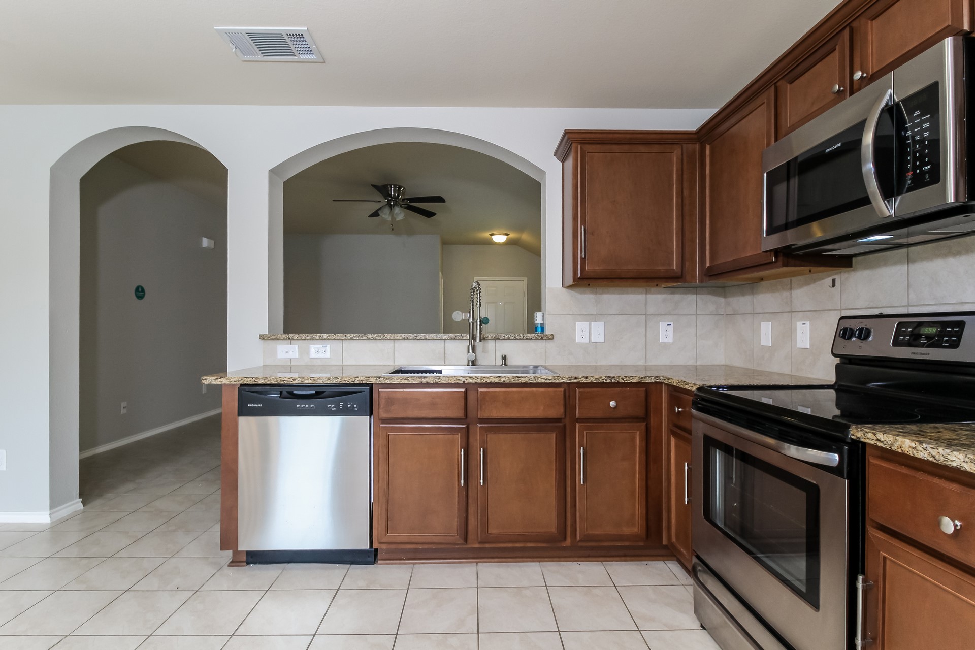 1402 Copper Street , Princeton, TX, 75407 | 20585089 | Realty Texas LLC