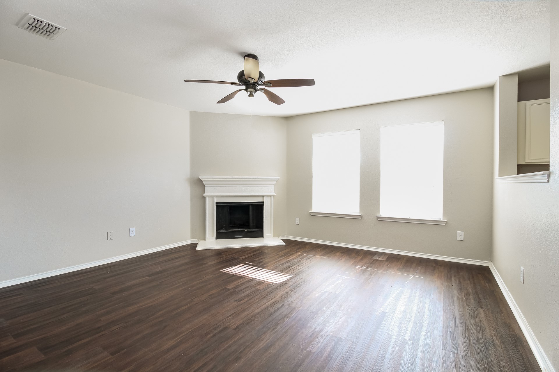 761 San Felipe Trail , Fort Worth, TX, 76052 | 20585102 | Realty Texas LLC