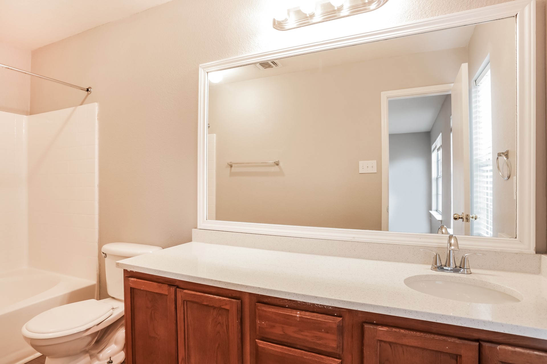 10709 Many Oaks Drive , Fort Worth, TX, 76140 | 20585476 | Realty Texas LLC