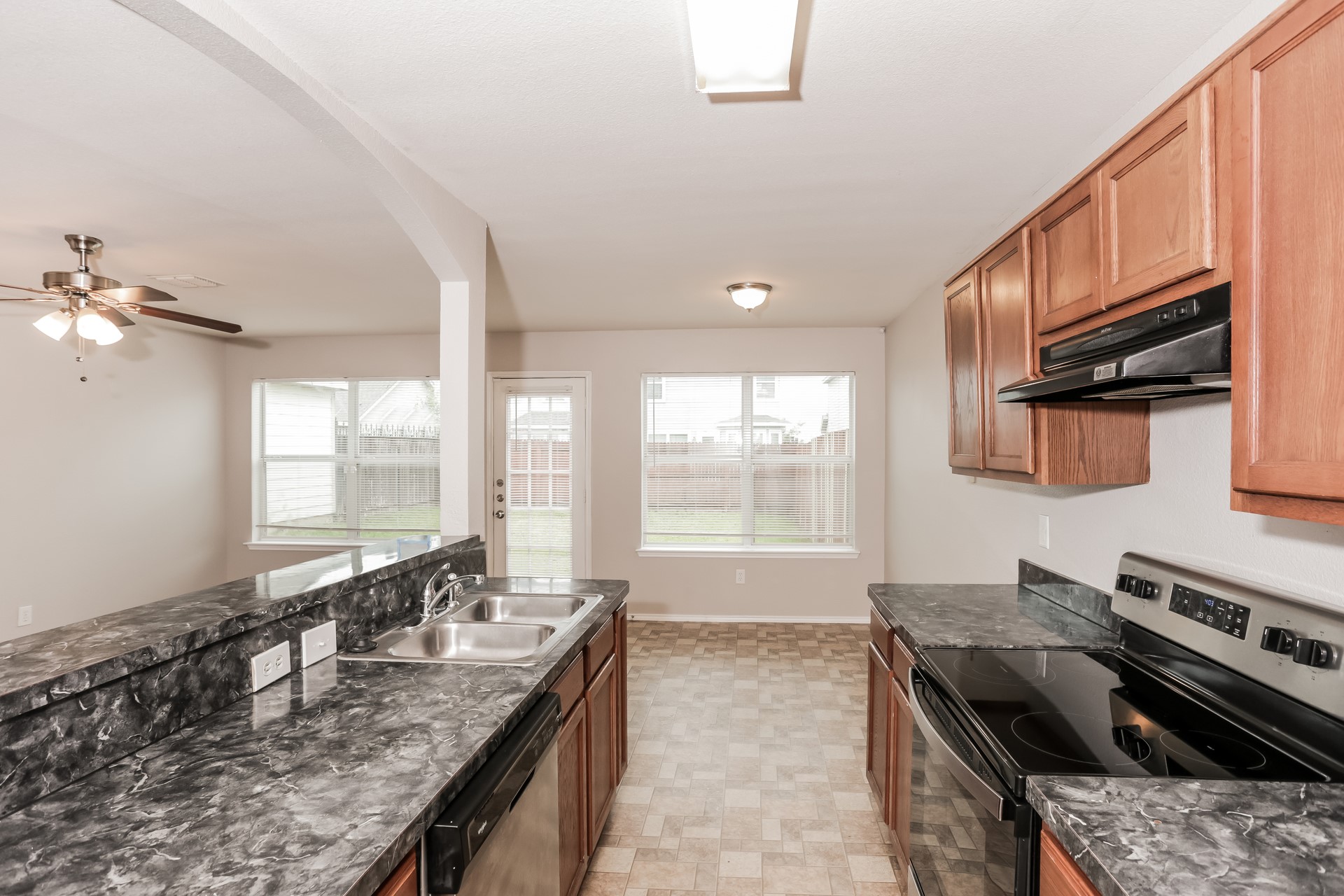 10709 Many Oaks Drive , Fort Worth, TX, 76140 | 20585476 | Realty Texas LLC