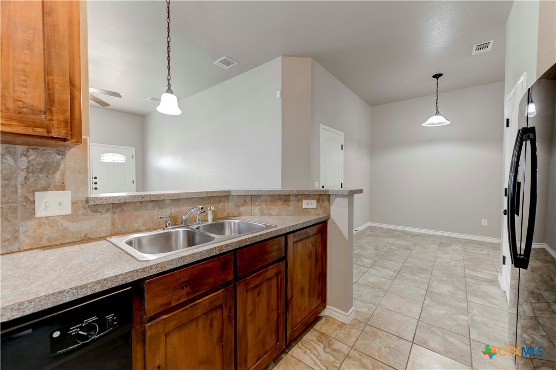 701 Sladecek Drive , Killeen, TX, 76542 | 540289 | Realty Texas LLC