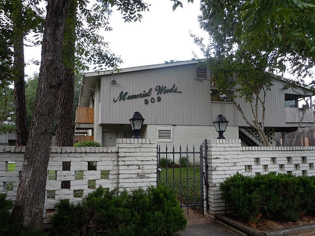 909 Silber Road 26D , Houston, TX, 77024 | 26492398 | Realty Texas LLC
