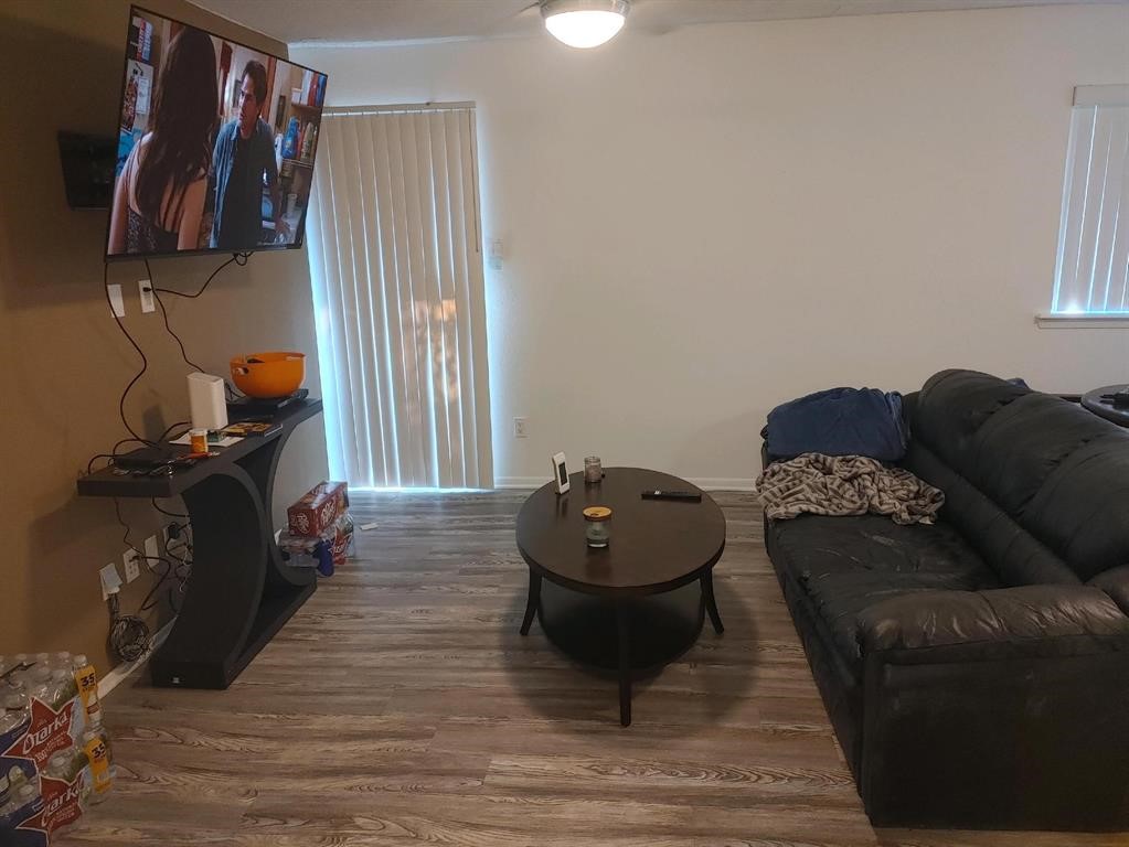 909 Silber Road 26D , Houston, TX, 77024 | 26492398 | Realty Texas LLC