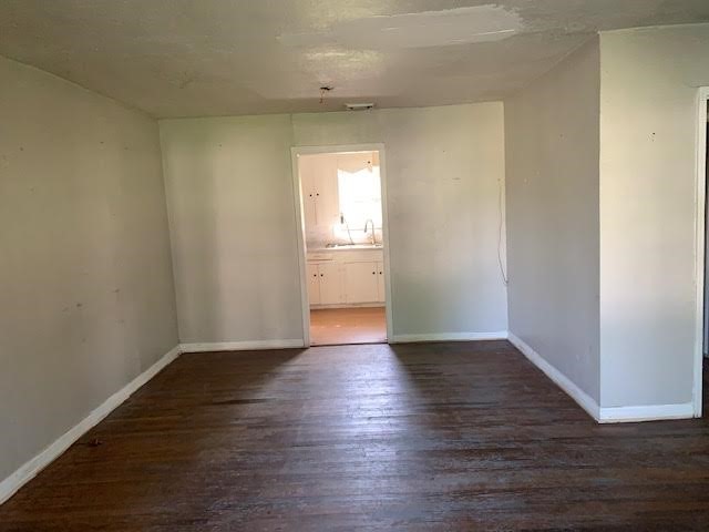 501 S Iowa Street , La Porte, TX, 77571 | 69891058 | Realty Texas LLC