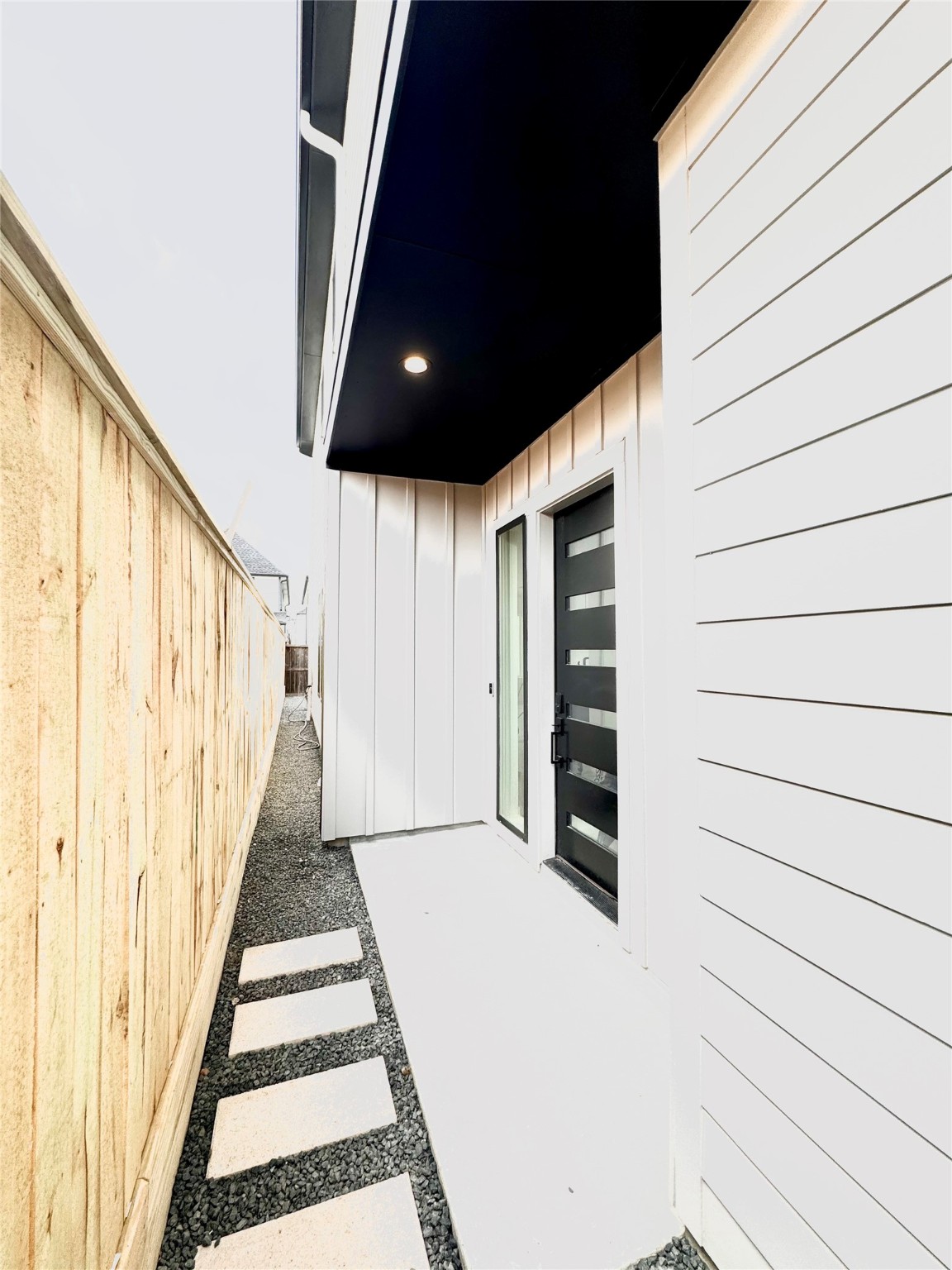 113 E 32 Street , Houston, TX, 77018 | 66052238 | Realty Texas LLC