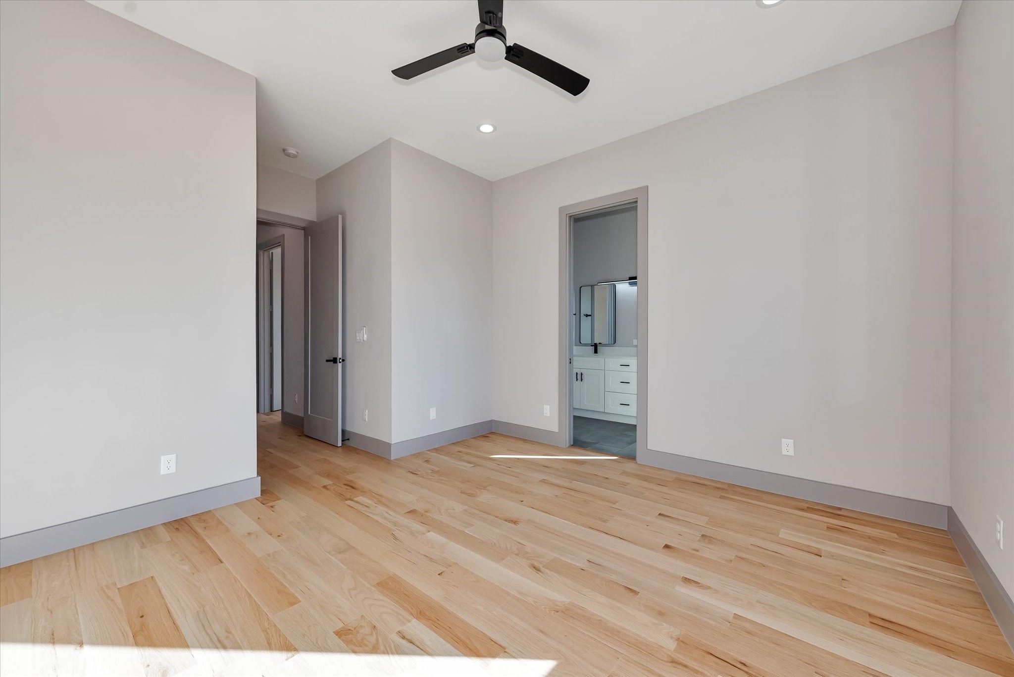 113 E 32 Street , Houston, TX, 77018 | 66052238 | Realty Texas LLC