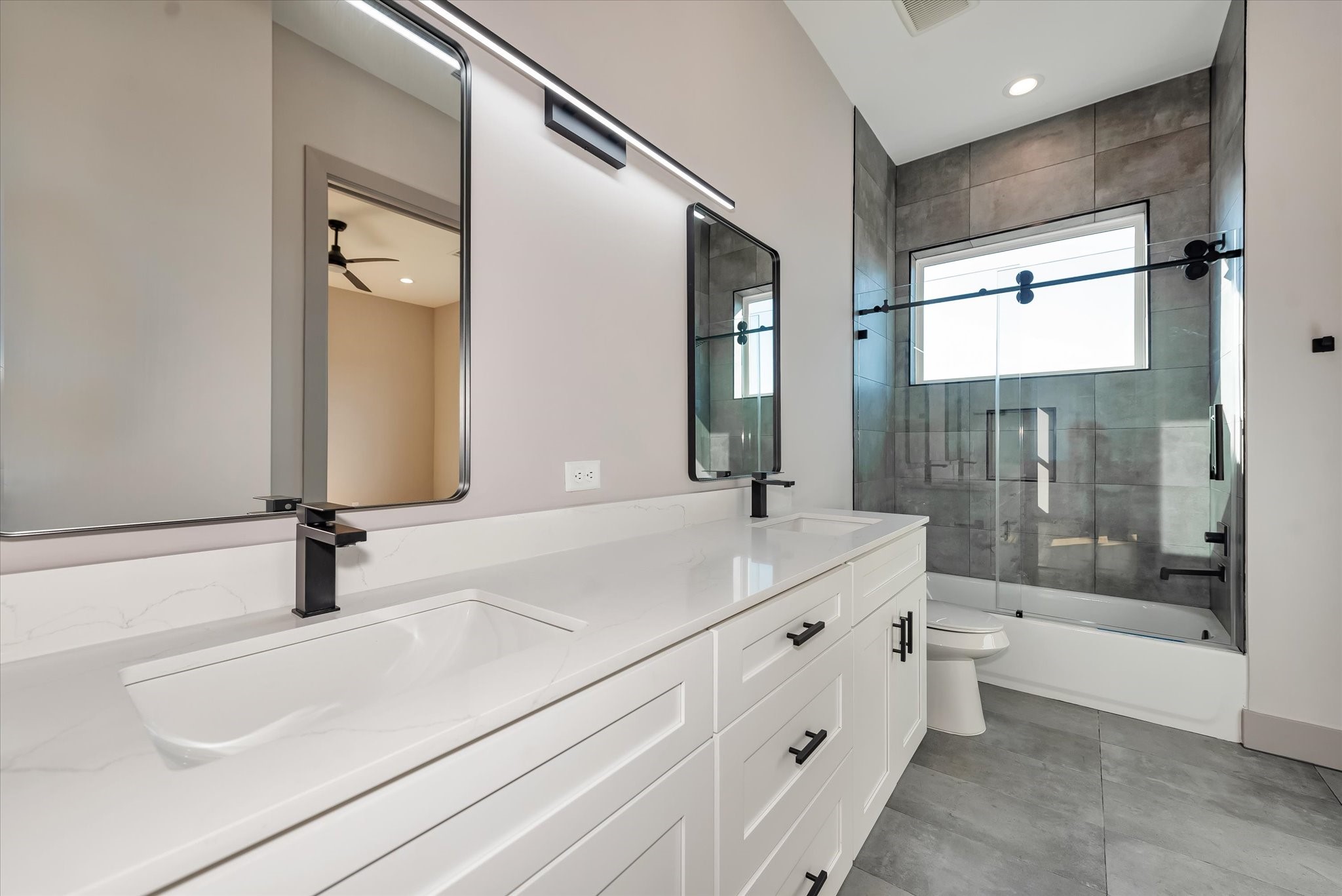 113 E 32 Street , Houston, TX, 77018 | 66052238 | Realty Texas LLC