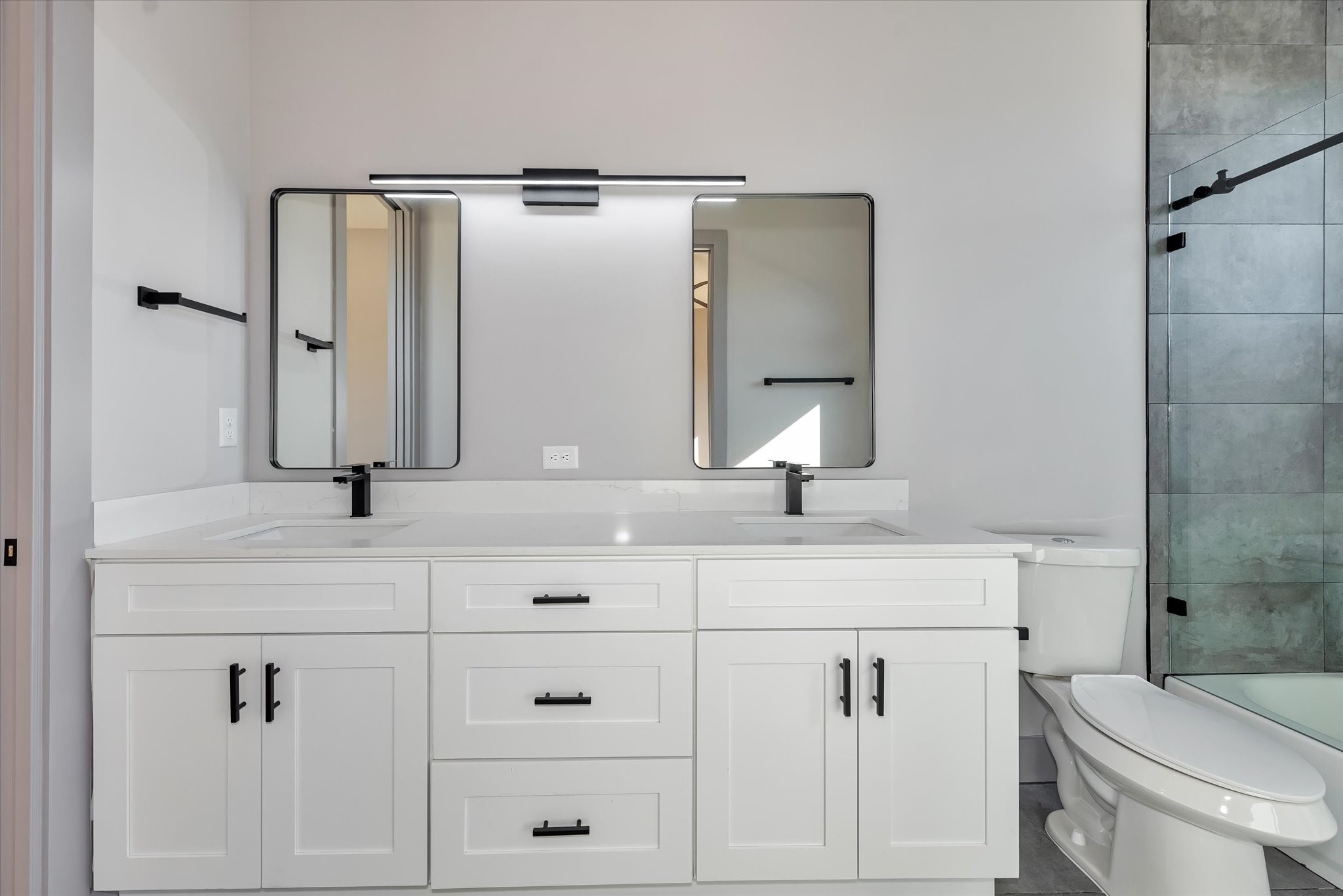 113 E 32 Street , Houston, TX, 77018 | 66052238 | Realty Texas LLC