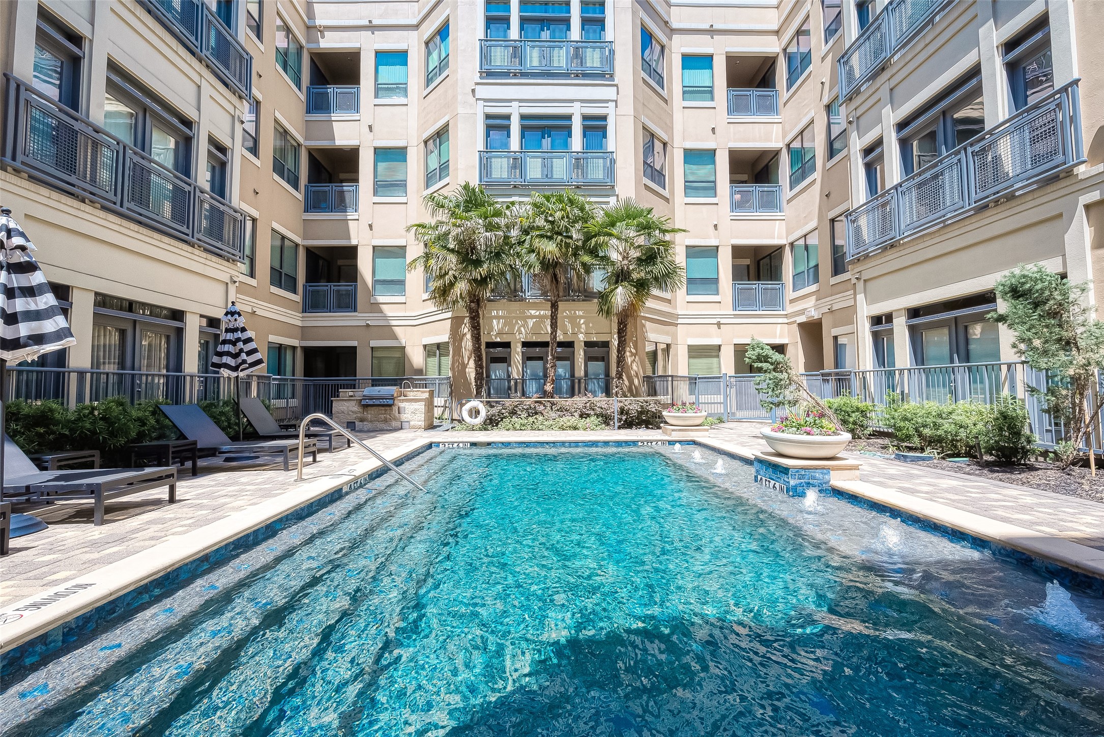 1901 Post Oak Boulevard 4213 , Houston, TX, 77056 | 17972345 | Realty Texas LLC