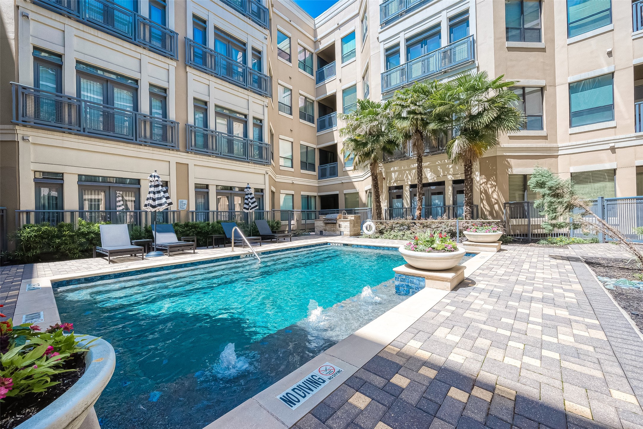 1901 Post Oak Boulevard 4213 , Houston, TX, 77056 | 17972345 | Realty Texas LLC