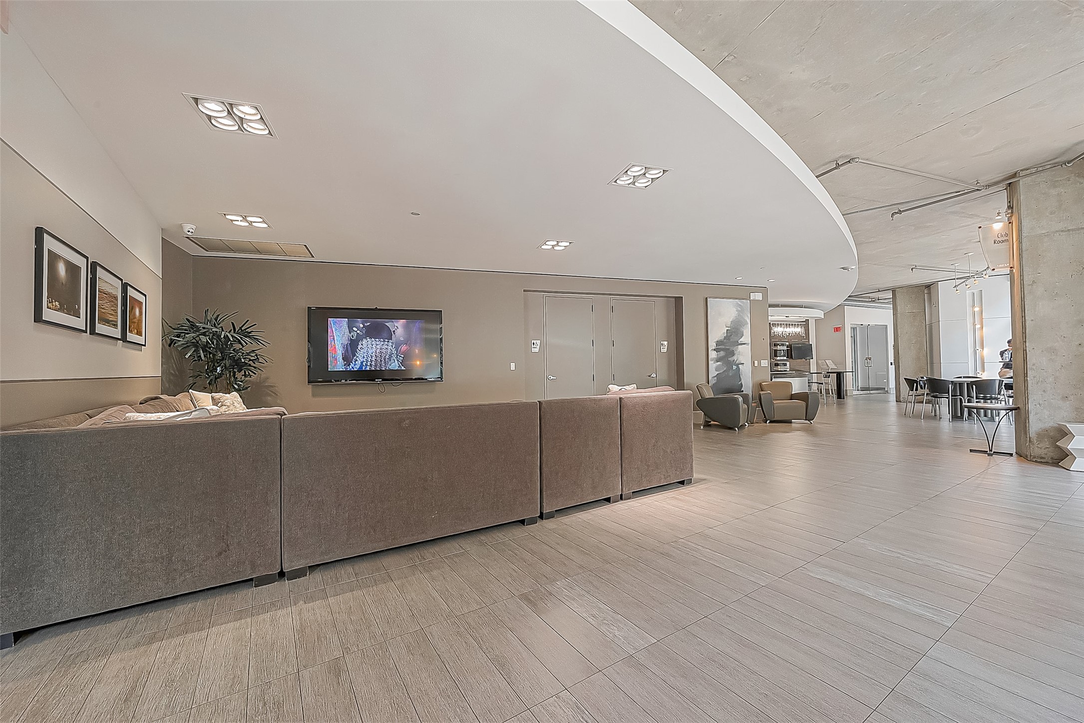 1901 Post Oak Boulevard 4213 , Houston, TX, 77056 | 17972345 | Realty Texas LLC
