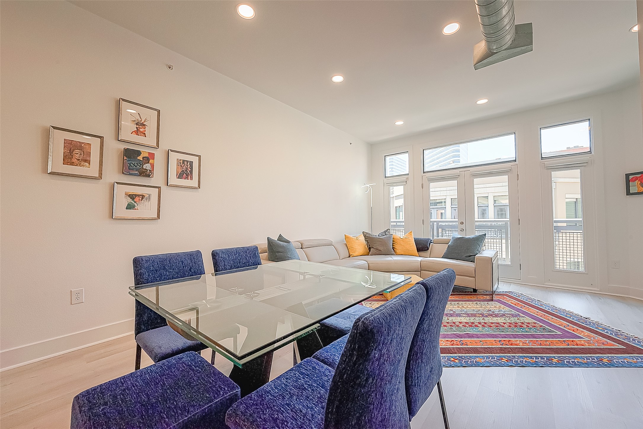 1901 Post Oak Boulevard 4213 , Houston, TX, 77056 | 17972345 | Realty Texas LLC