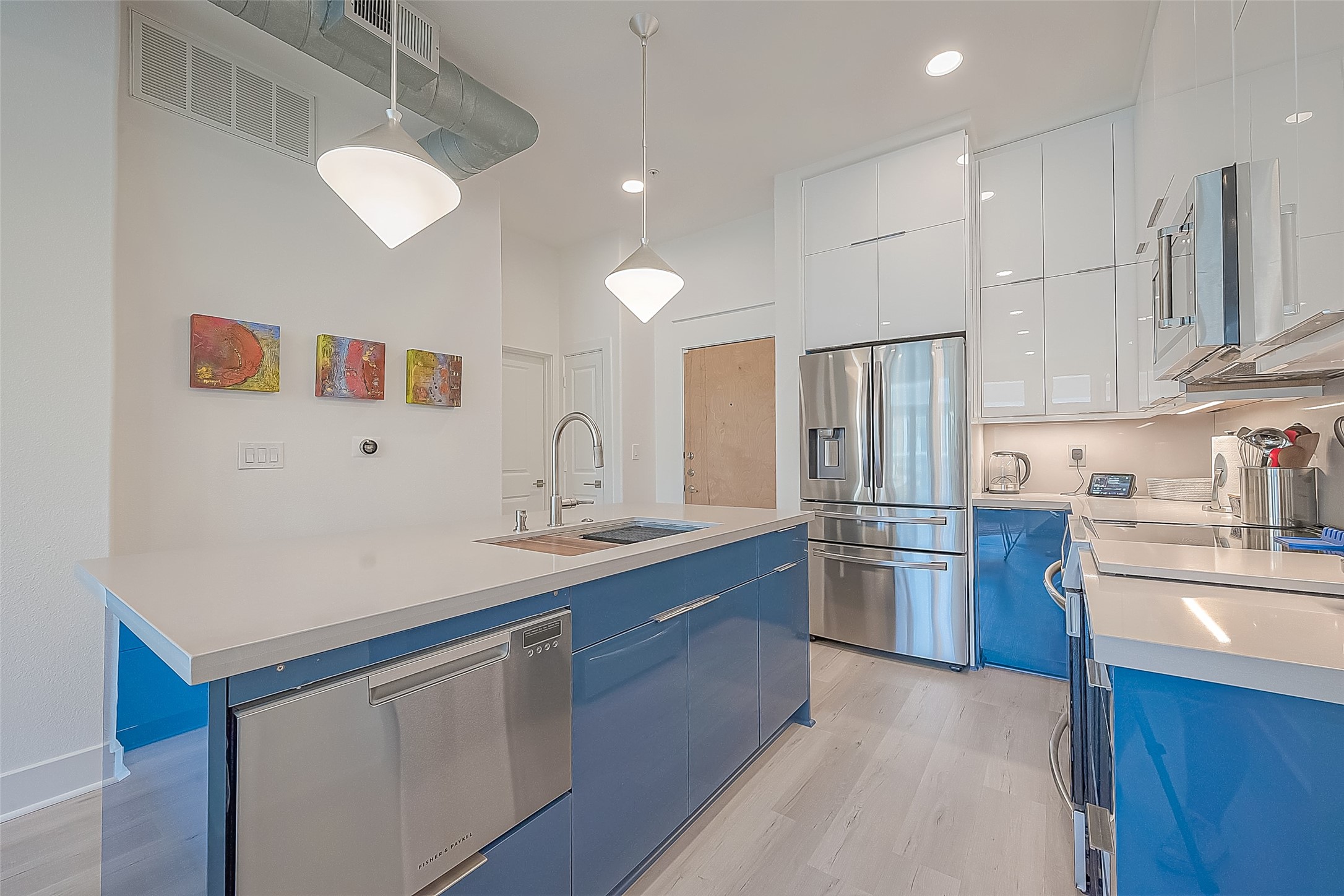 1901 Post Oak Boulevard 4213 , Houston, TX, 77056 | 17972345 | Realty Texas LLC