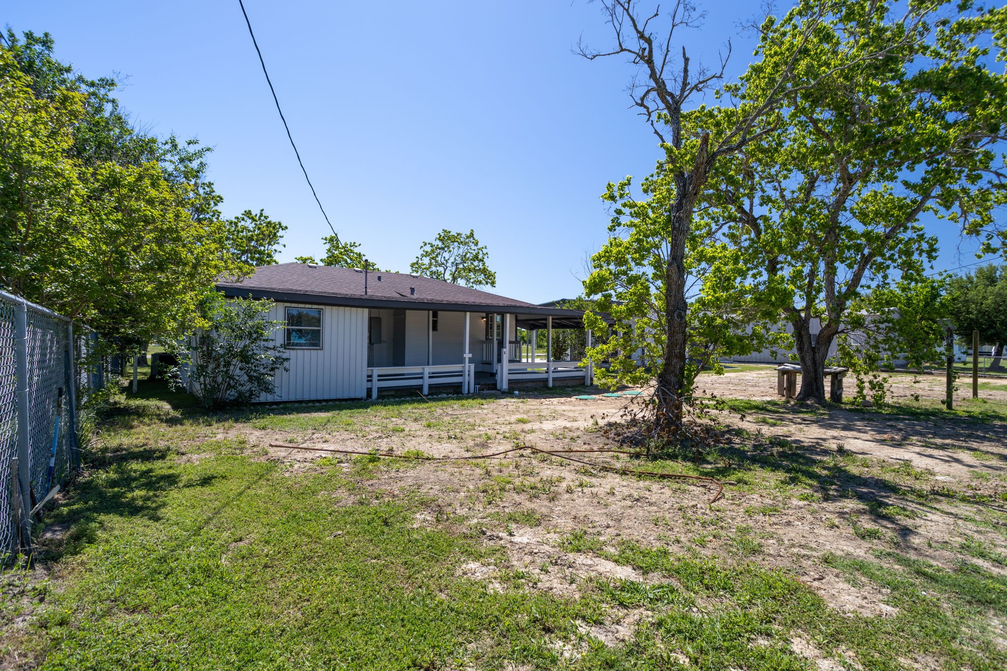 240 Bayview Drive , Palacios, TX, 77465 | 82303463 | Realty Texas LLC