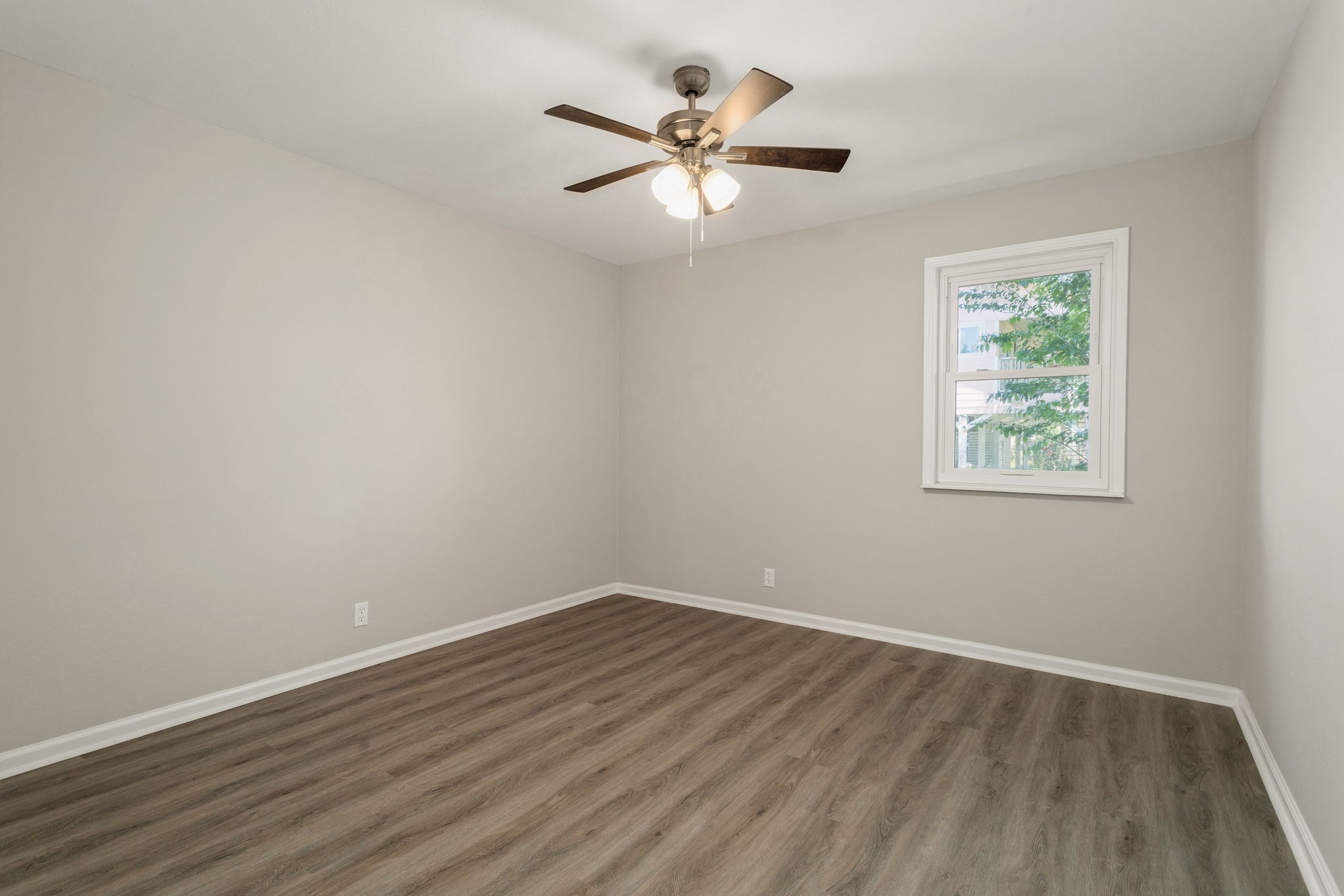 240 Bayview Drive , Palacios, TX, 77465 | 82303463 | Realty Texas LLC