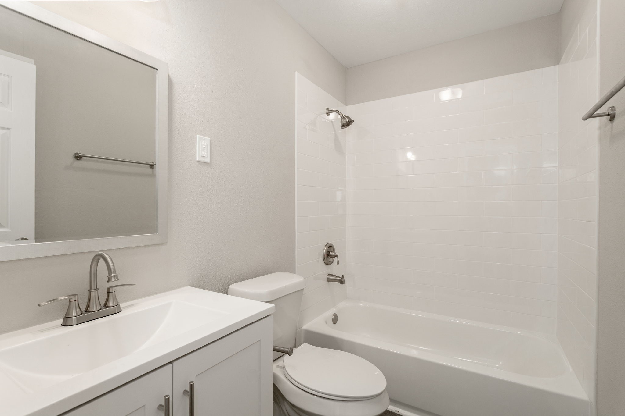 240 Bayview Drive , Palacios, TX, 77465 | 82303463 | Realty Texas LLC