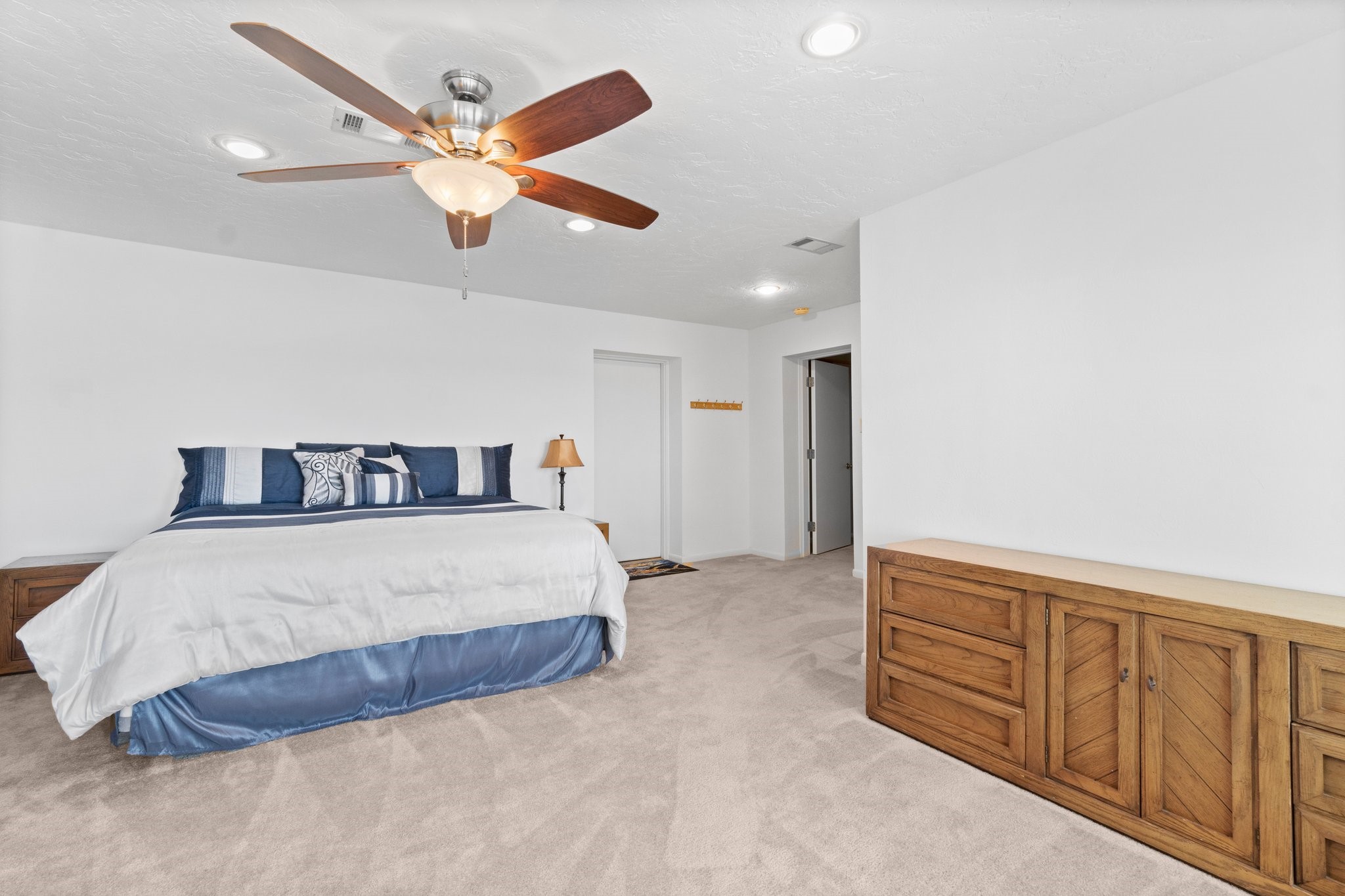 101 Paradise Loop , Point Blank, TX, 77364 | 43033014 | Realty Texas LLC