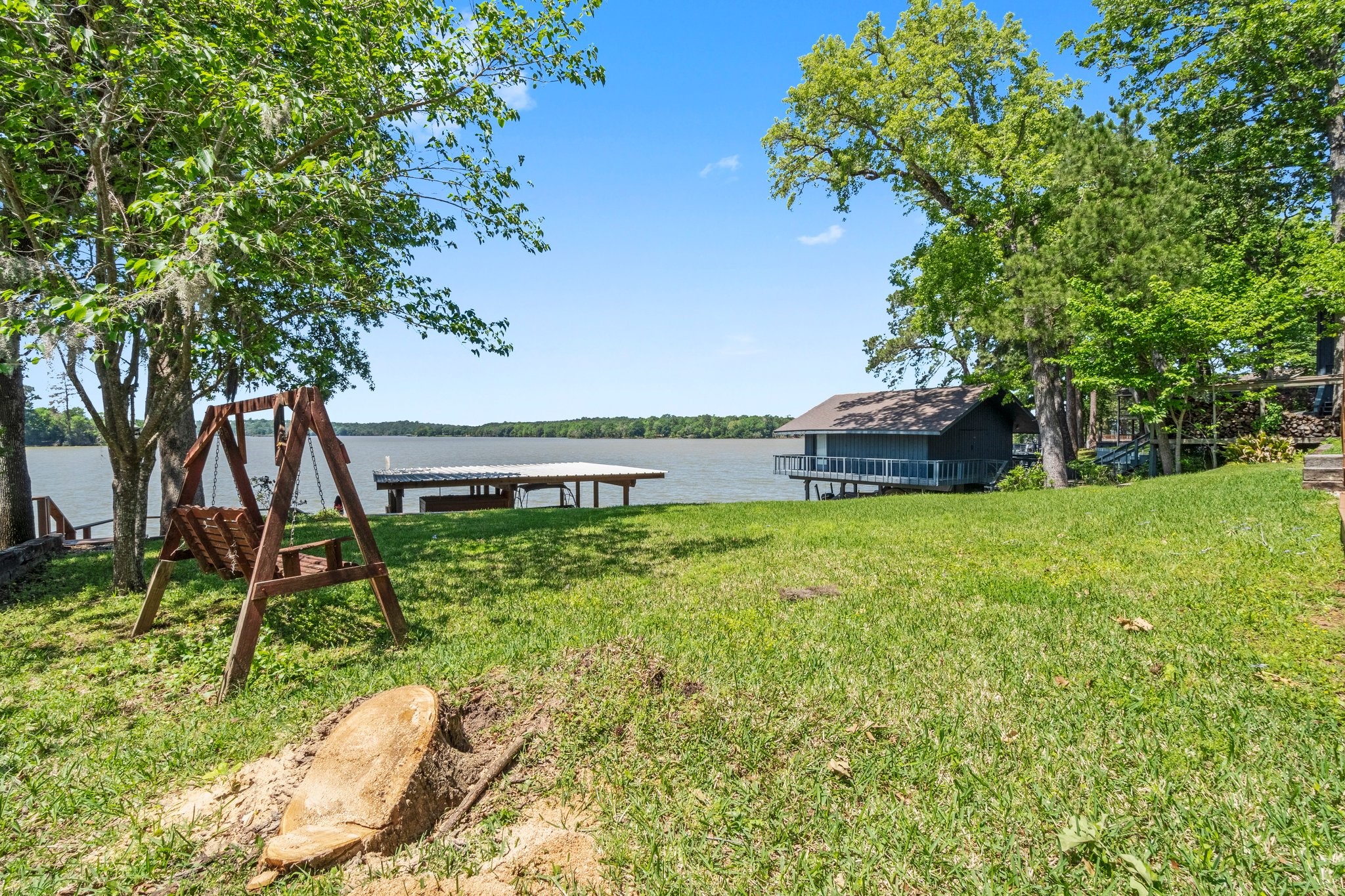 101 Paradise Loop , Point Blank, TX, 77364 | 43033014 | Realty Texas LLC