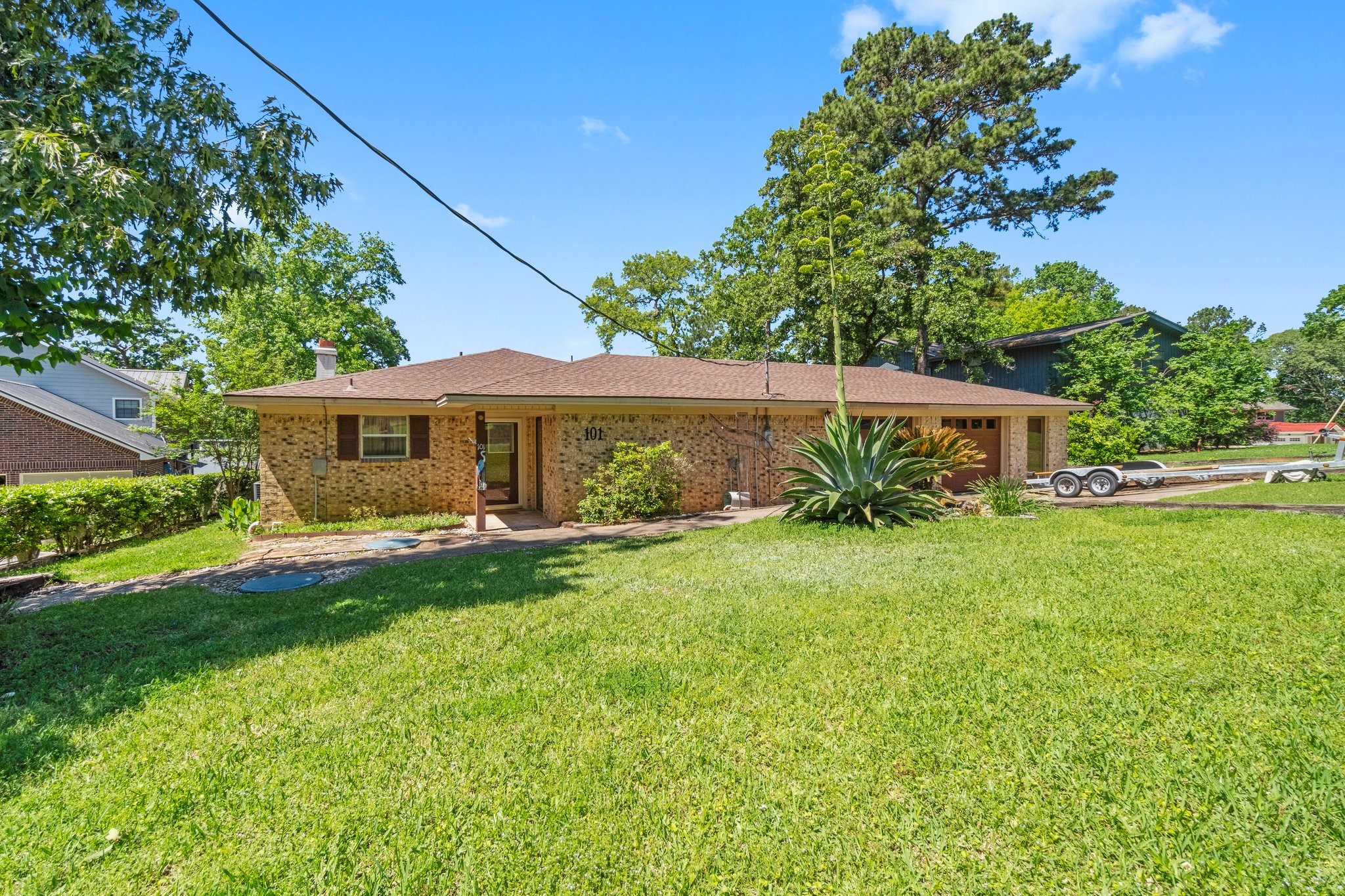101 Paradise Loop , Point Blank, TX, 77364 | 43033014 | Realty Texas LLC
