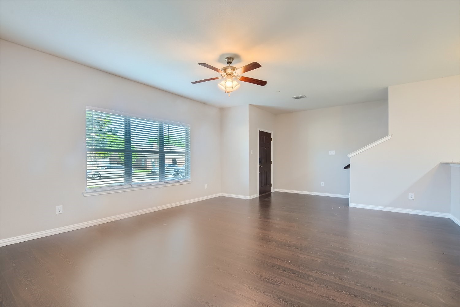 1348 Lake Crest Lane , Lewisville, TX, 75057 | 20587181 | Realty Texas LLC
