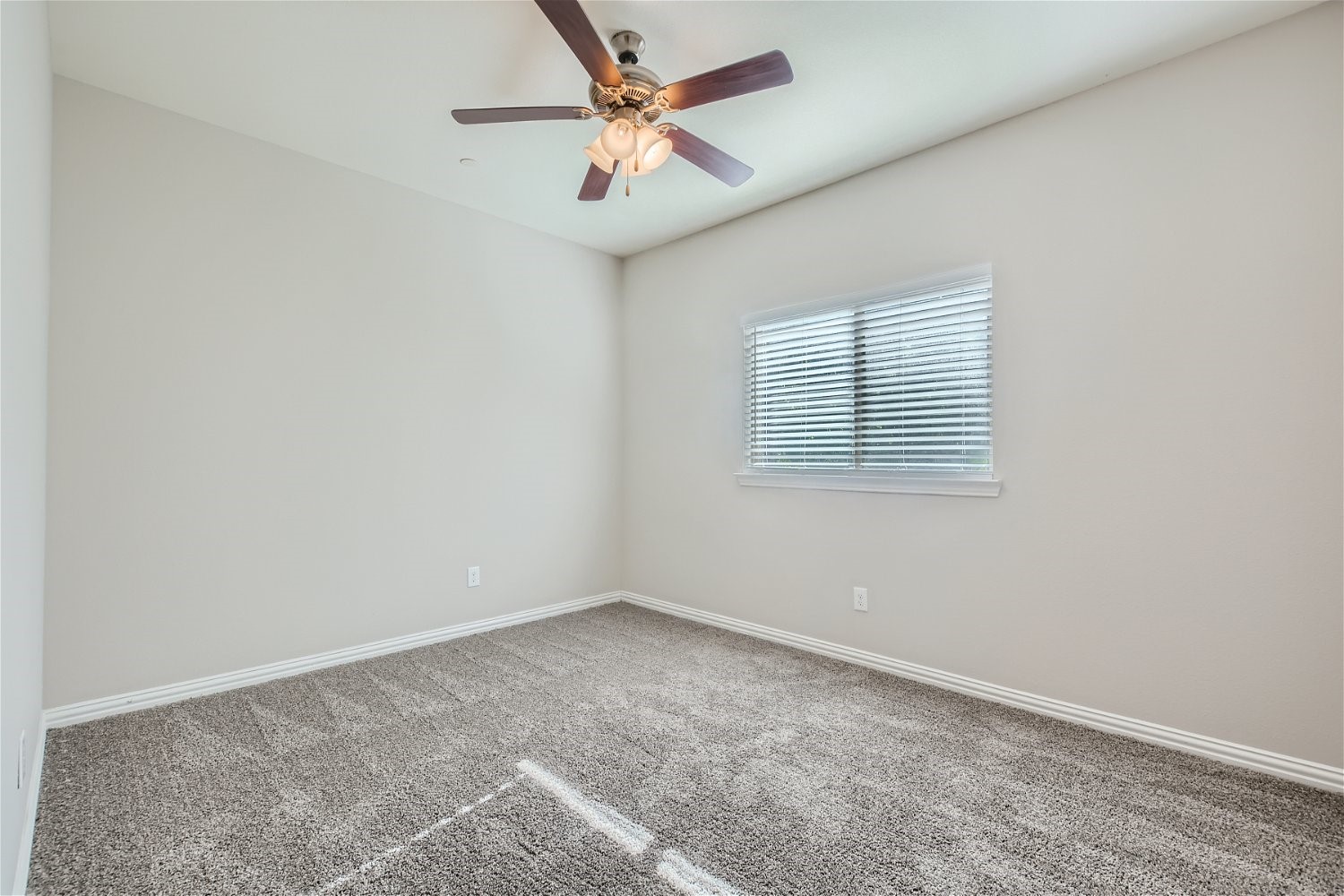 1348 Lake Crest Lane , Lewisville, TX, 75057 | 20587181 | Realty Texas LLC