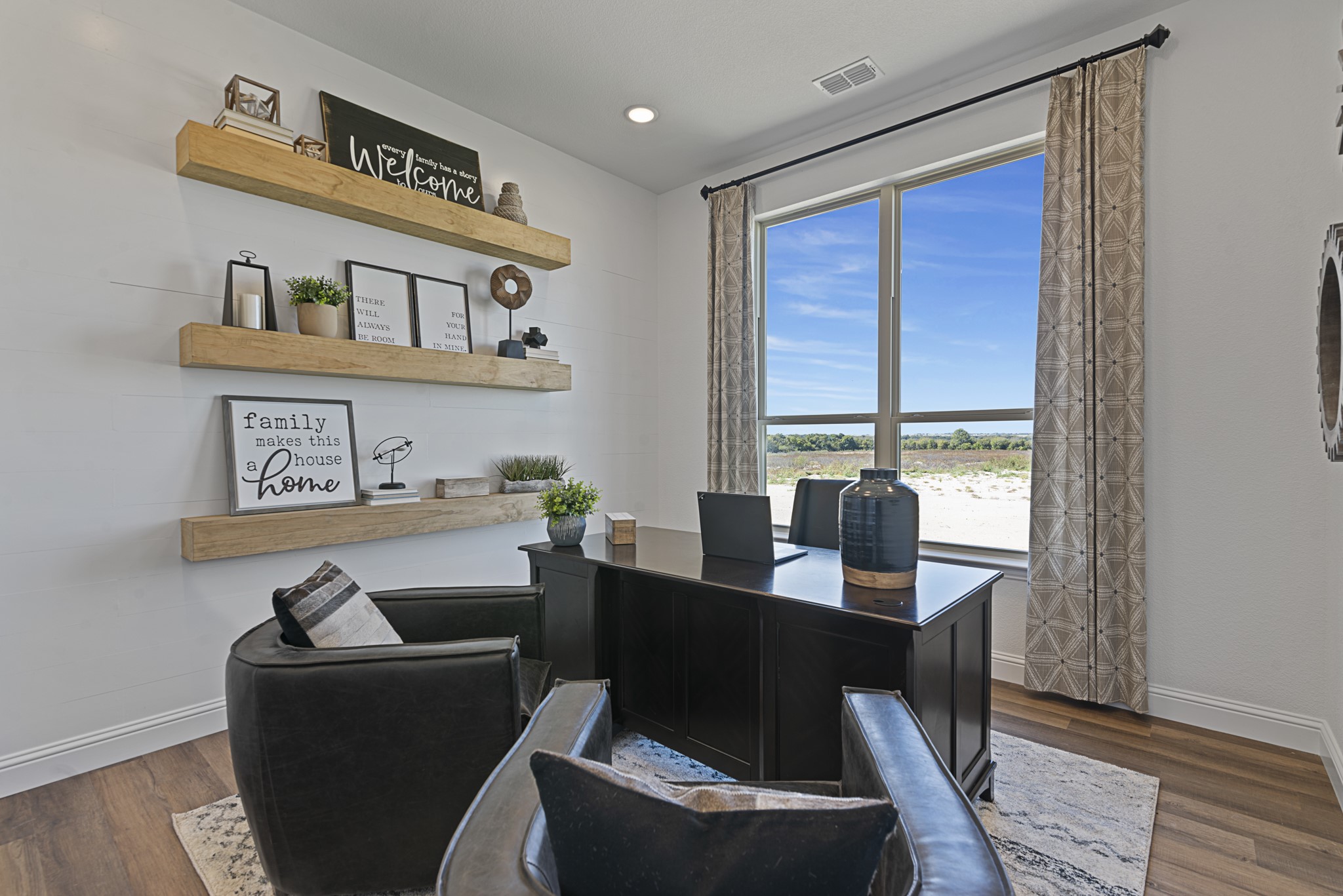 2025 Hickory Lane , Aubrey, TX, 76227 | 20587222 | Realty Texas LLC