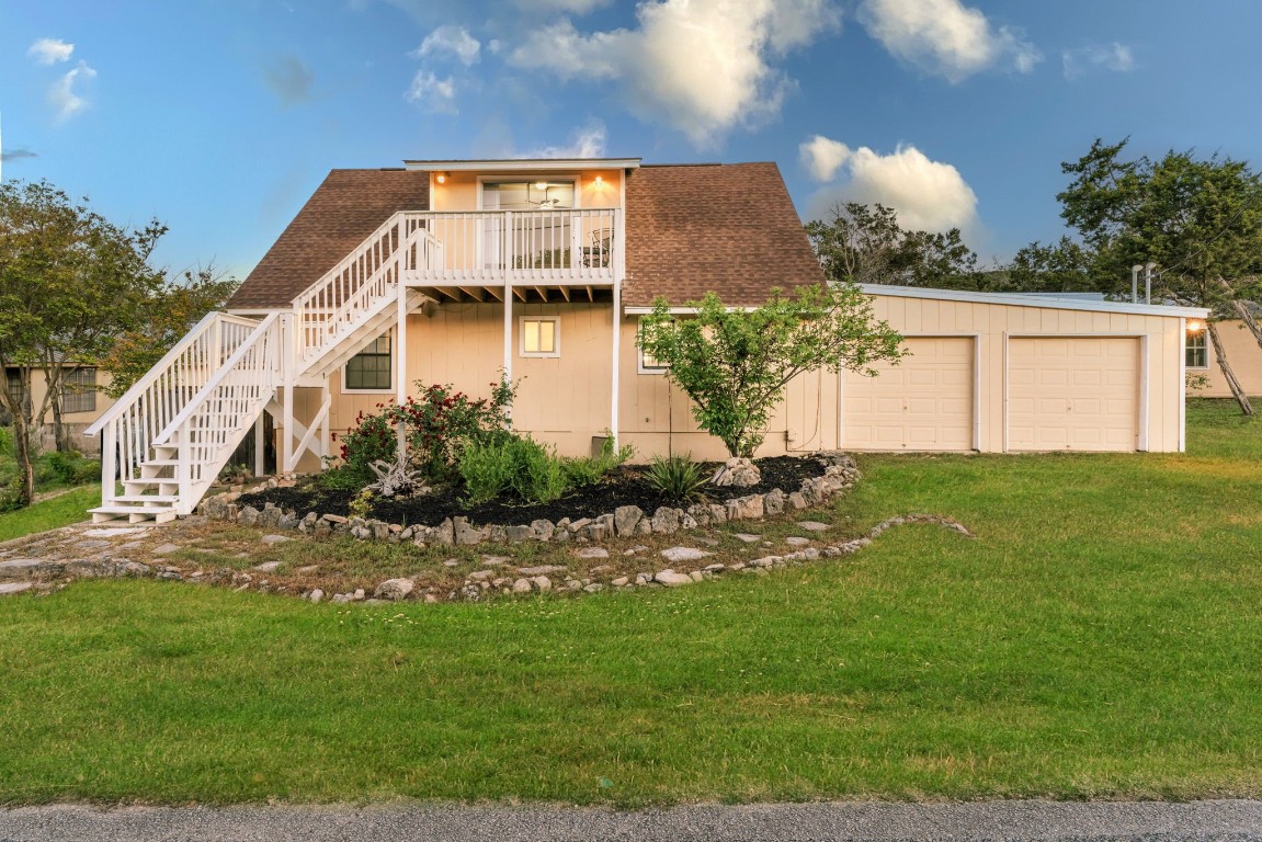 10906 Elm Street , Jonestown, TX, 78645 | 7400424 | Realty Texas LLC
