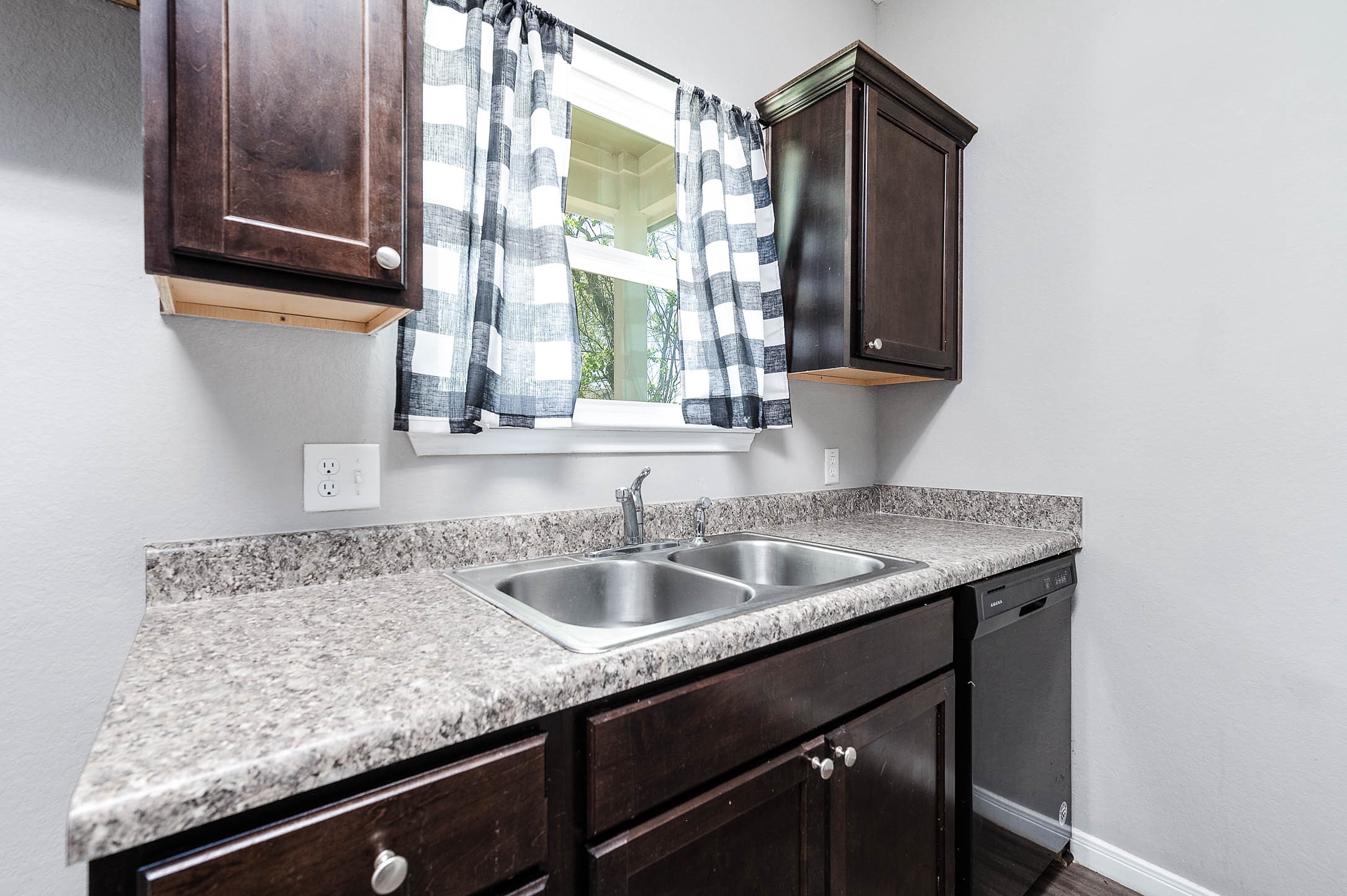 101 19th Avenue N , Texas City, TX, 77590 | 44771378 | Realty Texas LLC