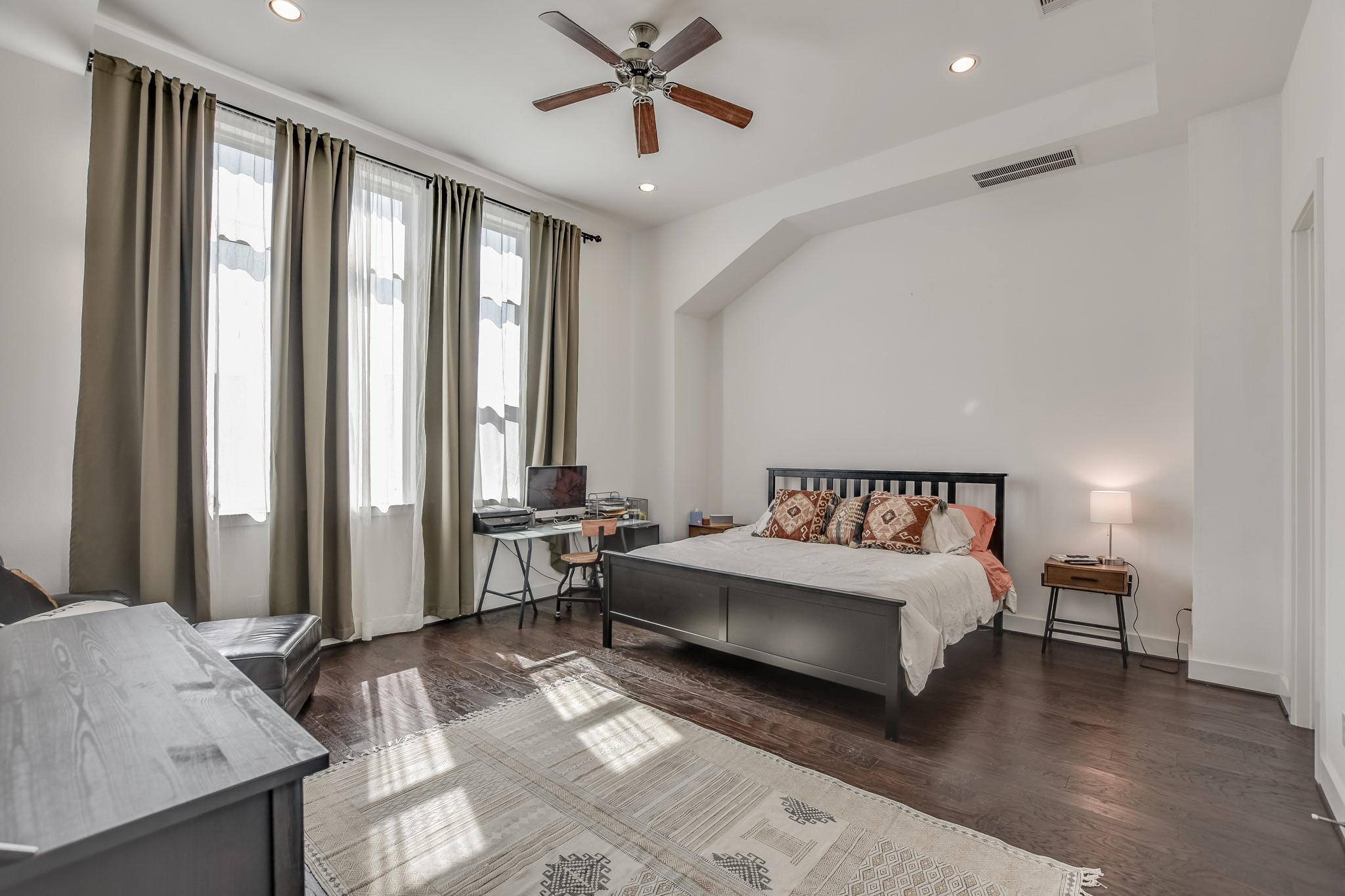 4416 Schuler Street , Houston, TX, 77007 | 81433132 | Realty Texas LLC