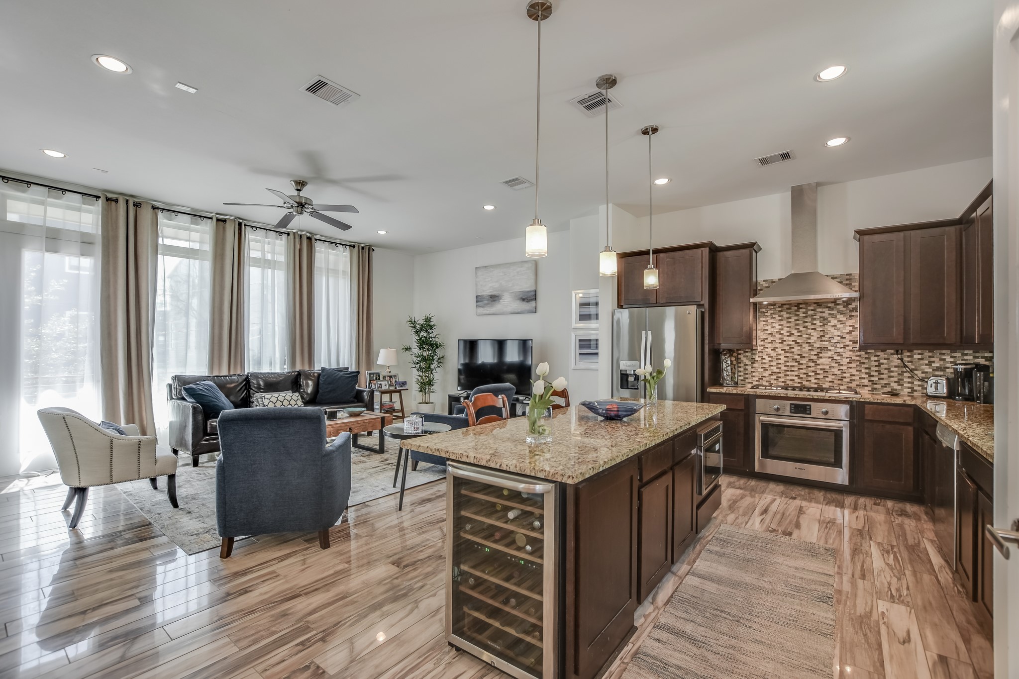 4416 Schuler Street , Houston, TX, 77007 | 81433132 | Realty Texas LLC
