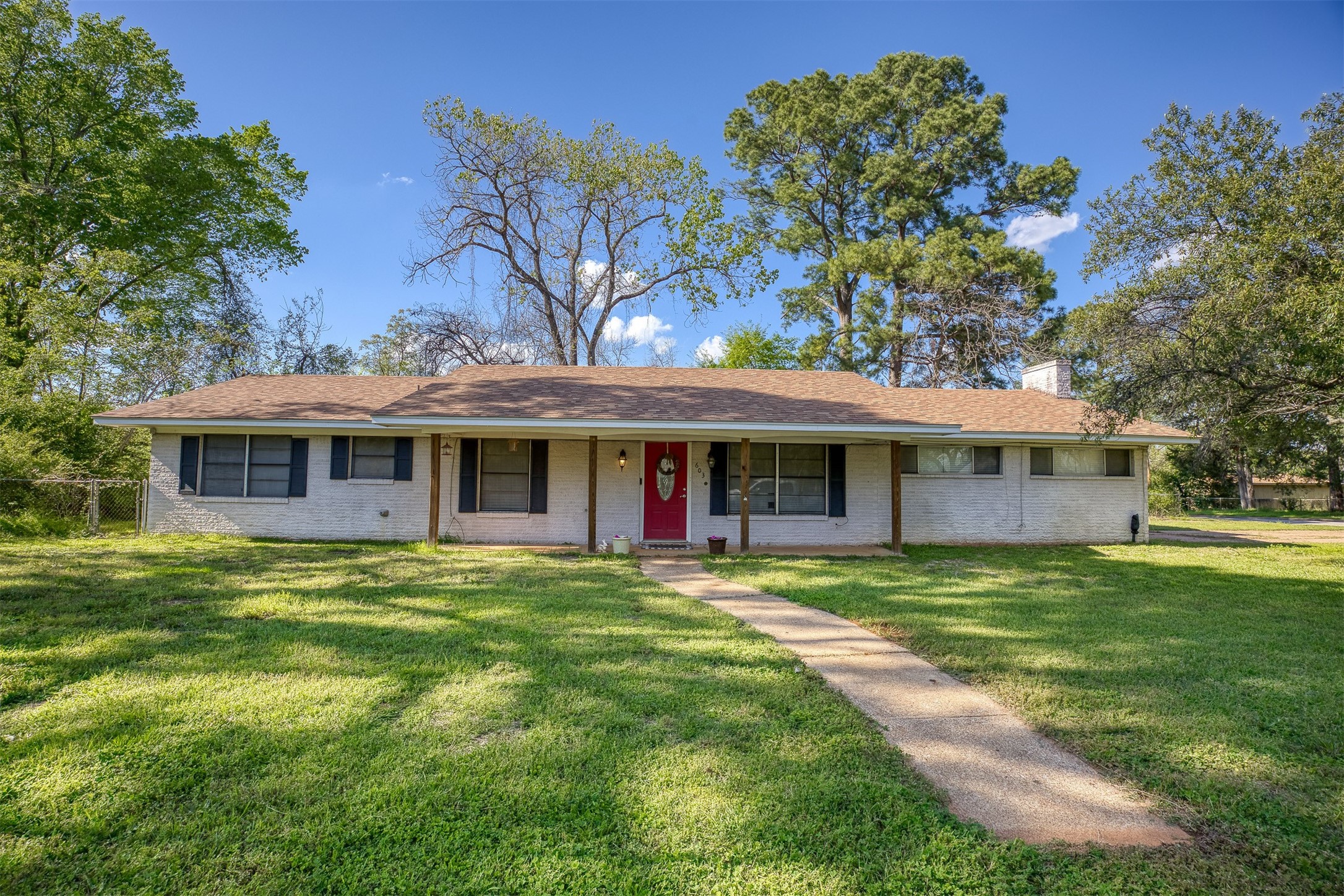 603 W Point Tap Road , Palestine, TX, 75803 | 20588597 | Realty Texas LLC