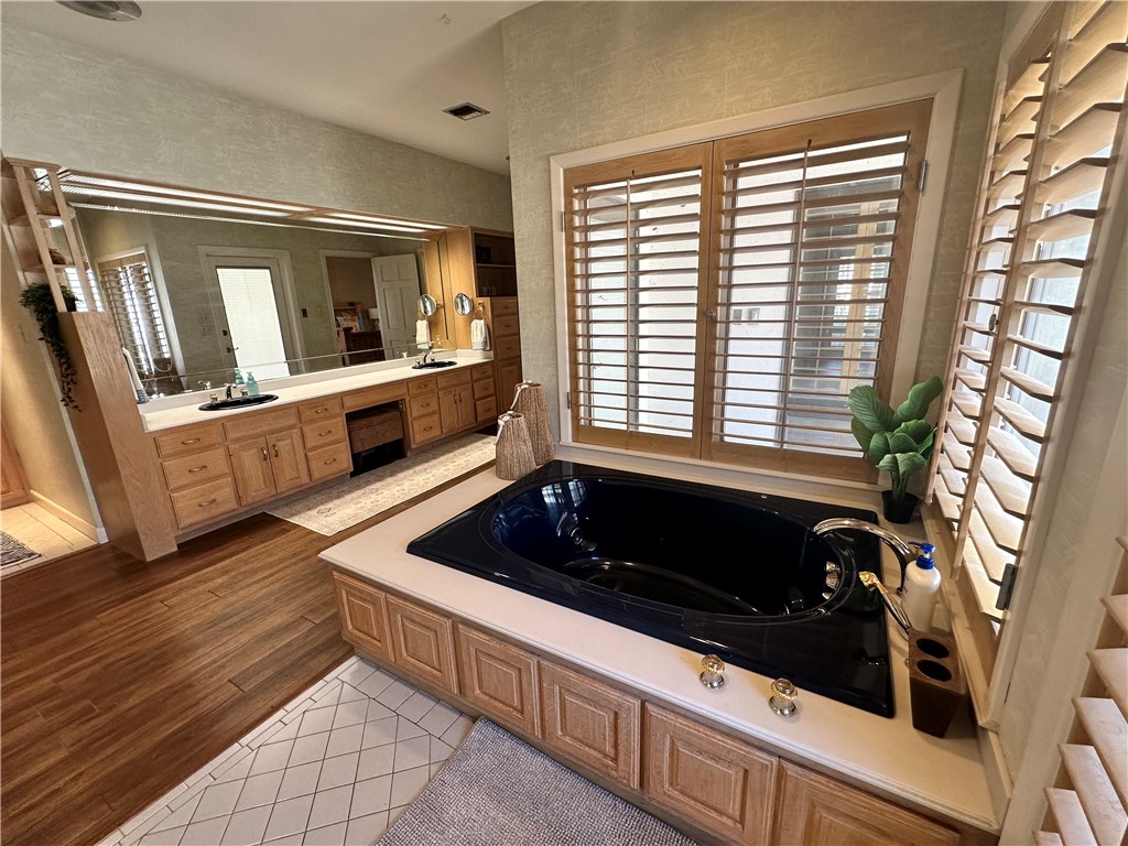1309 Houston St , George West, TX, 78022 | 440014 | Realty Texas LLC