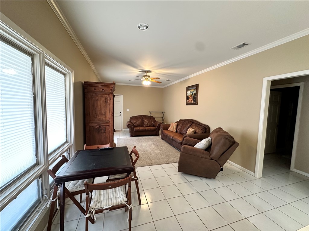 1309 Houston St , George West, TX, 78022 | 440014 | Realty Texas LLC