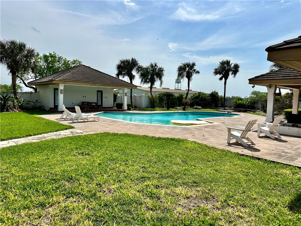 1309 Houston St , George West, TX, 78022 | 440014 | Realty Texas LLC