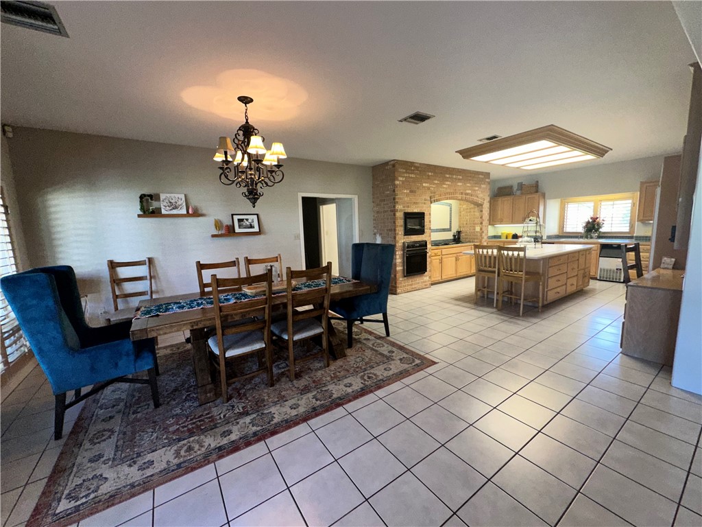 1309 Houston St , George West, TX, 78022 | 440014 | Realty Texas LLC