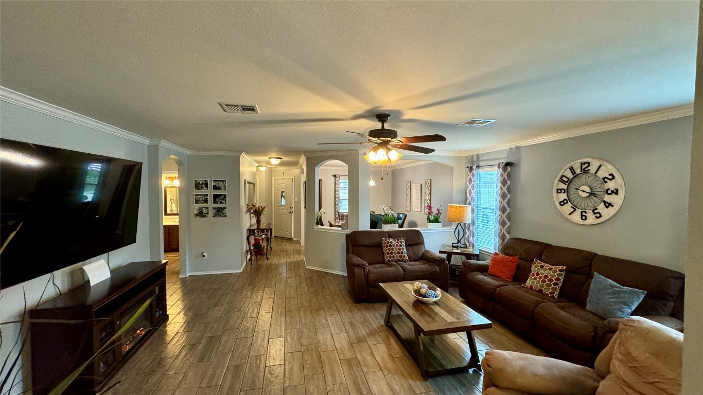 417 Quail Hollow Drive 