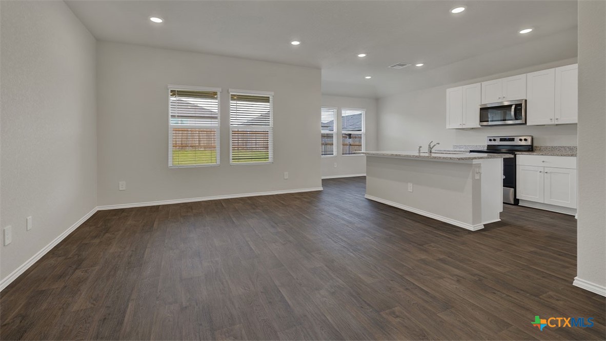 825 BAHIA PLACE , Seguin, TX, 78155 | 540865 | Realty Texas LLC