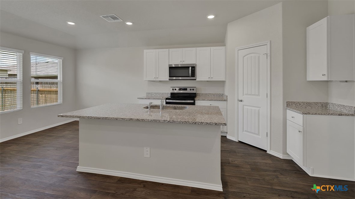 825 BAHIA PLACE , Seguin, TX, 78155 | 540865 | Realty Texas LLC