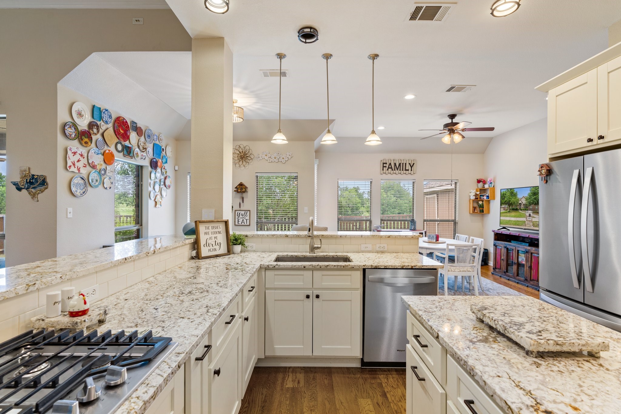 418 Mustang Drive , Sunnyvale, TX, 75182 | 20590108 | Realty Texas LLC