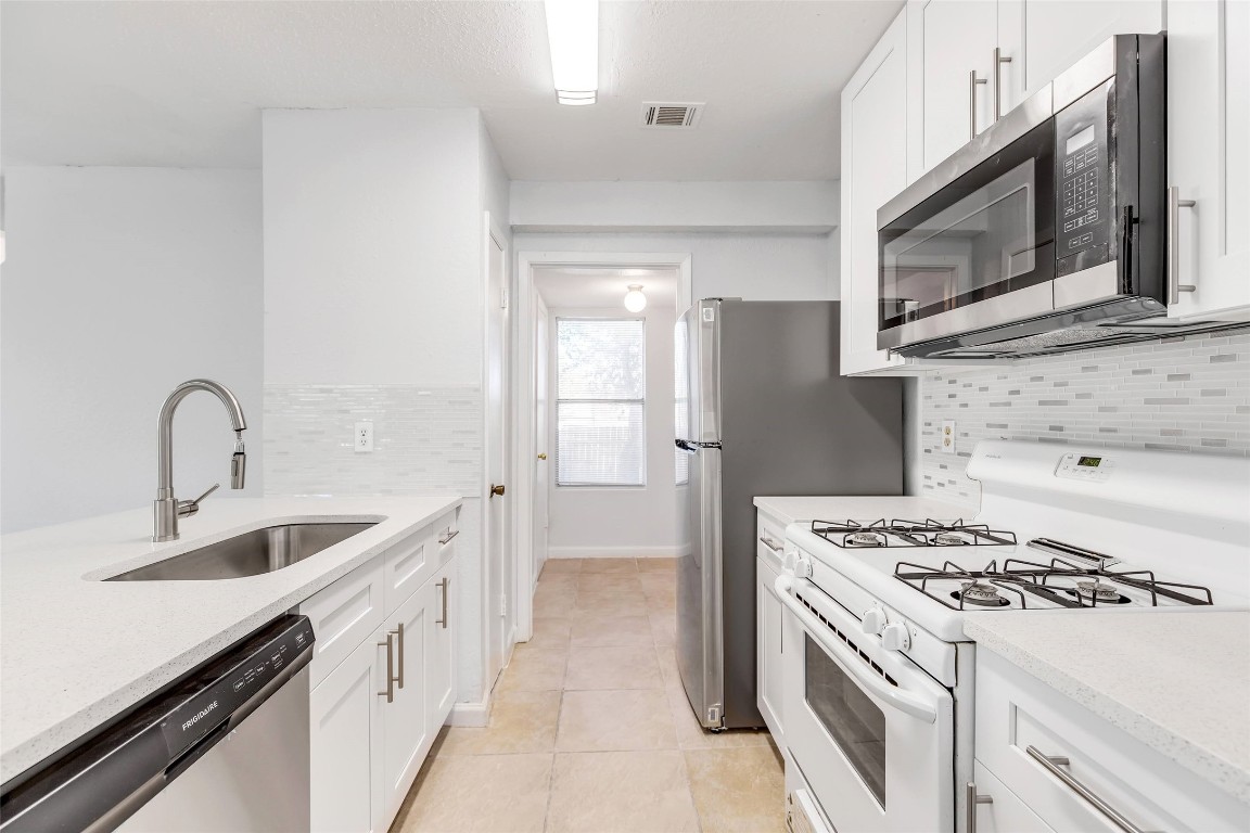 9611 Bear Paw Trail B 