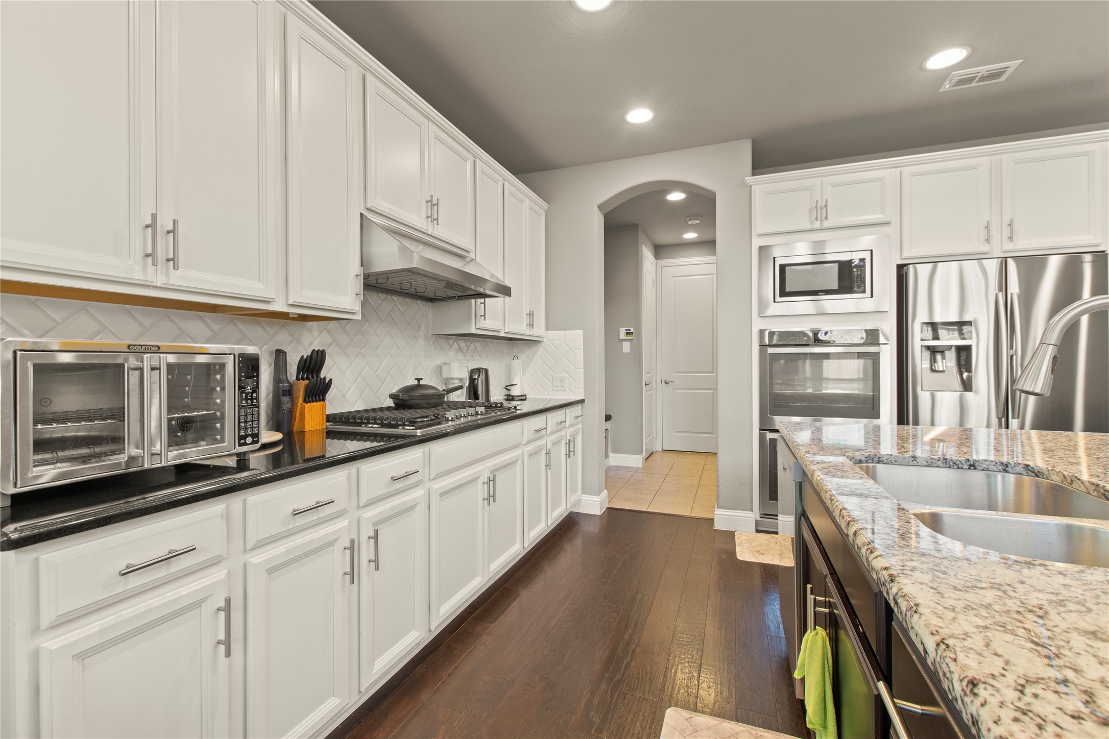 3201 Fountain Dr , Irving, TX, 75063 | 20577949 | Realty Texas LLC
