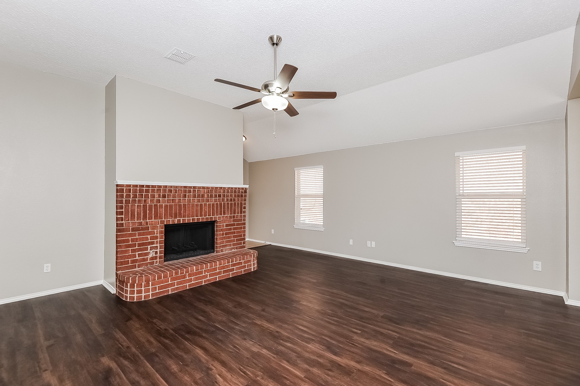 4701 Palm Ridge Drive , Fort Worth, TX, 76133 | 20591754 | Realty Texas LLC