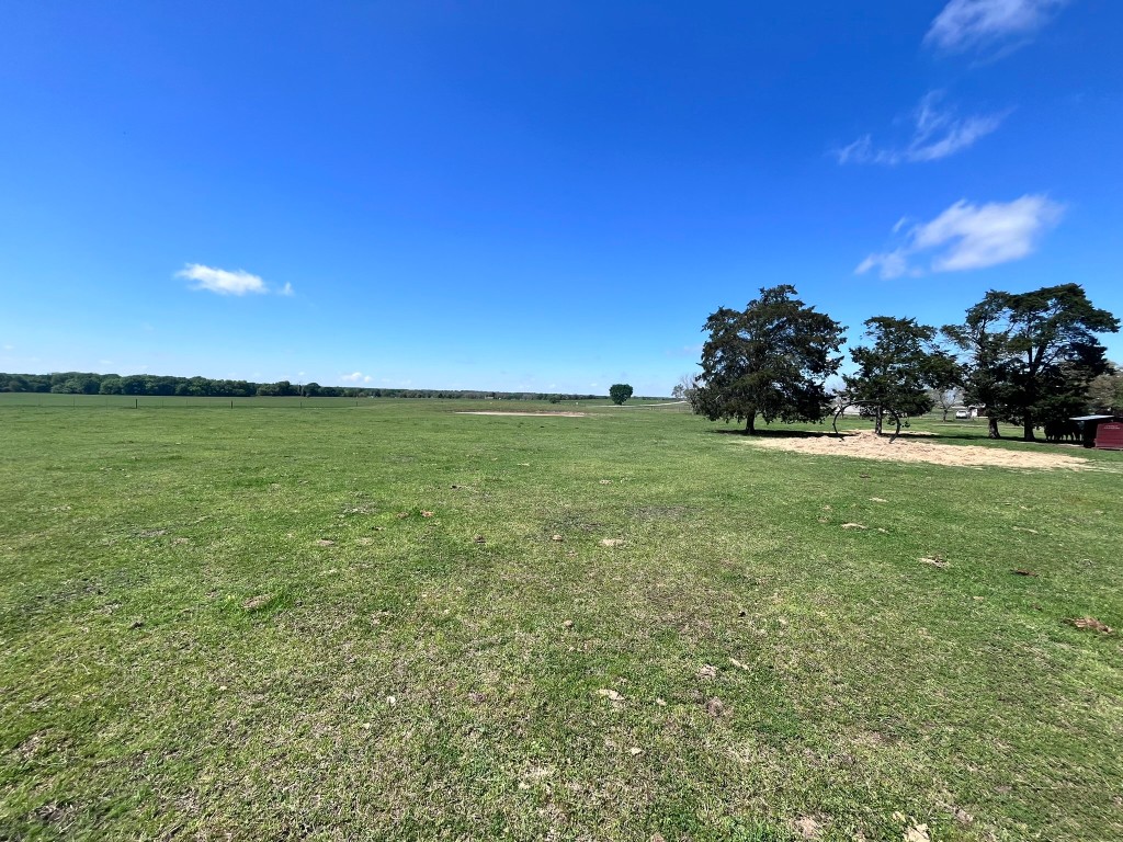 1252 County Road 106 , Paige, TX, 78659 | 9649641 | Realty Texas LLC